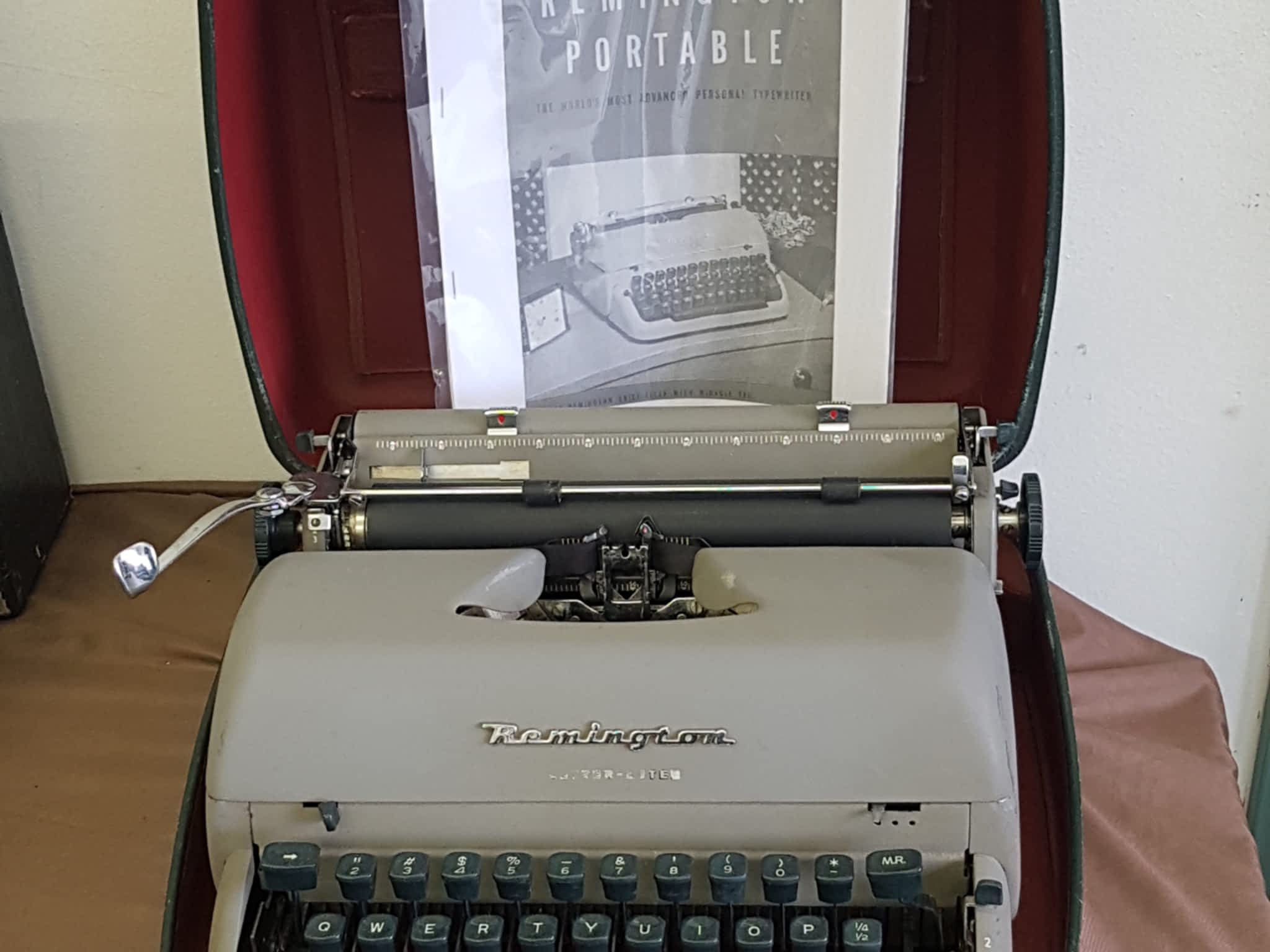 photo J F T Typewriters & Office Equipment