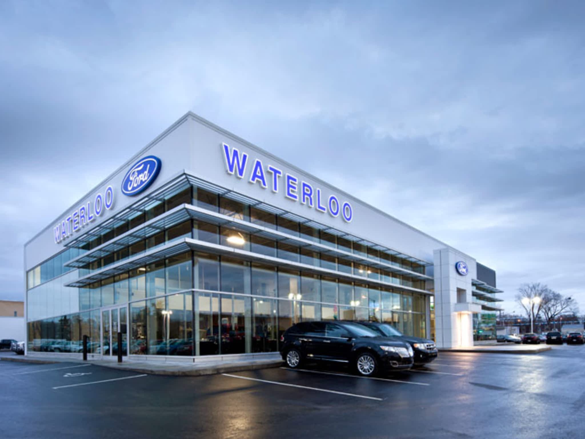 photo Waterloo Ford Lincoln