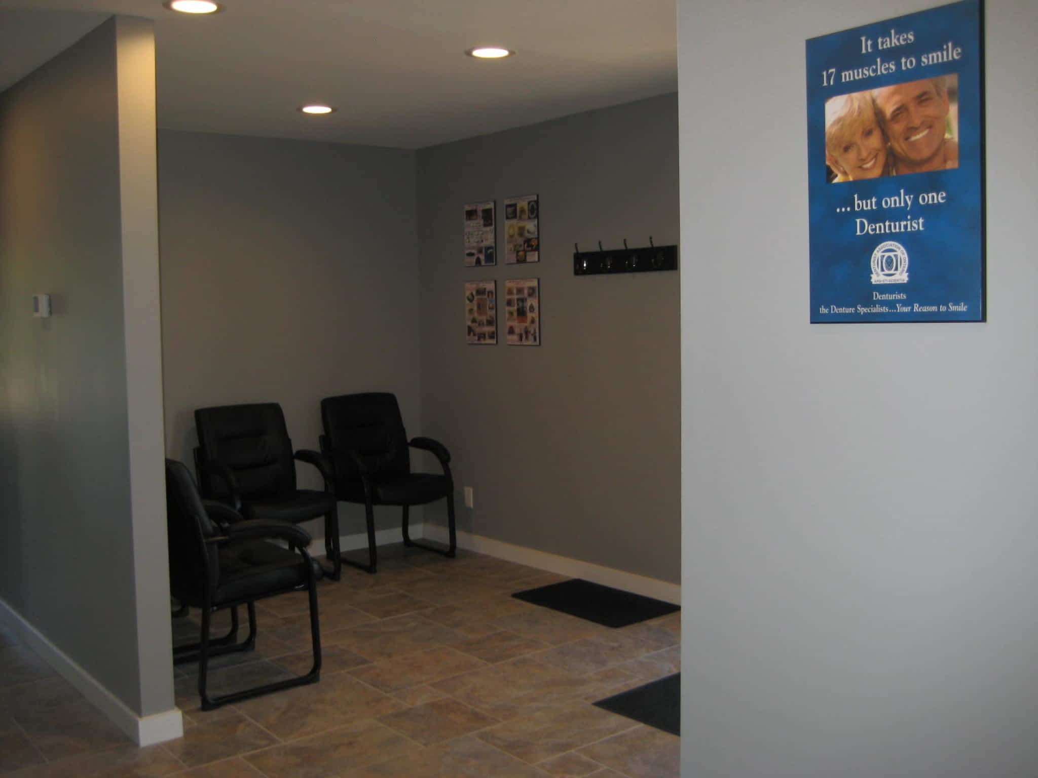 photo Goderich Dentture Clinic