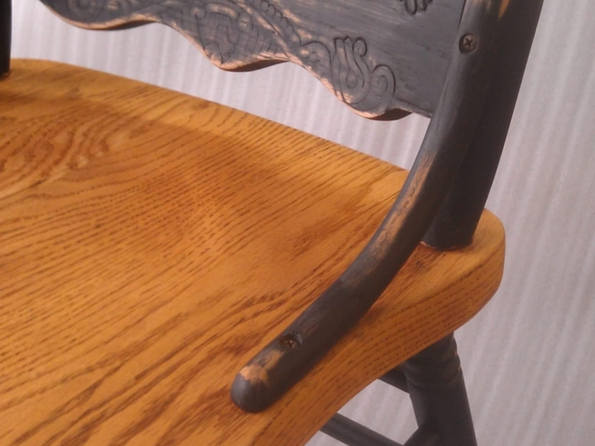 photo Glen Valley Furniture Restoration