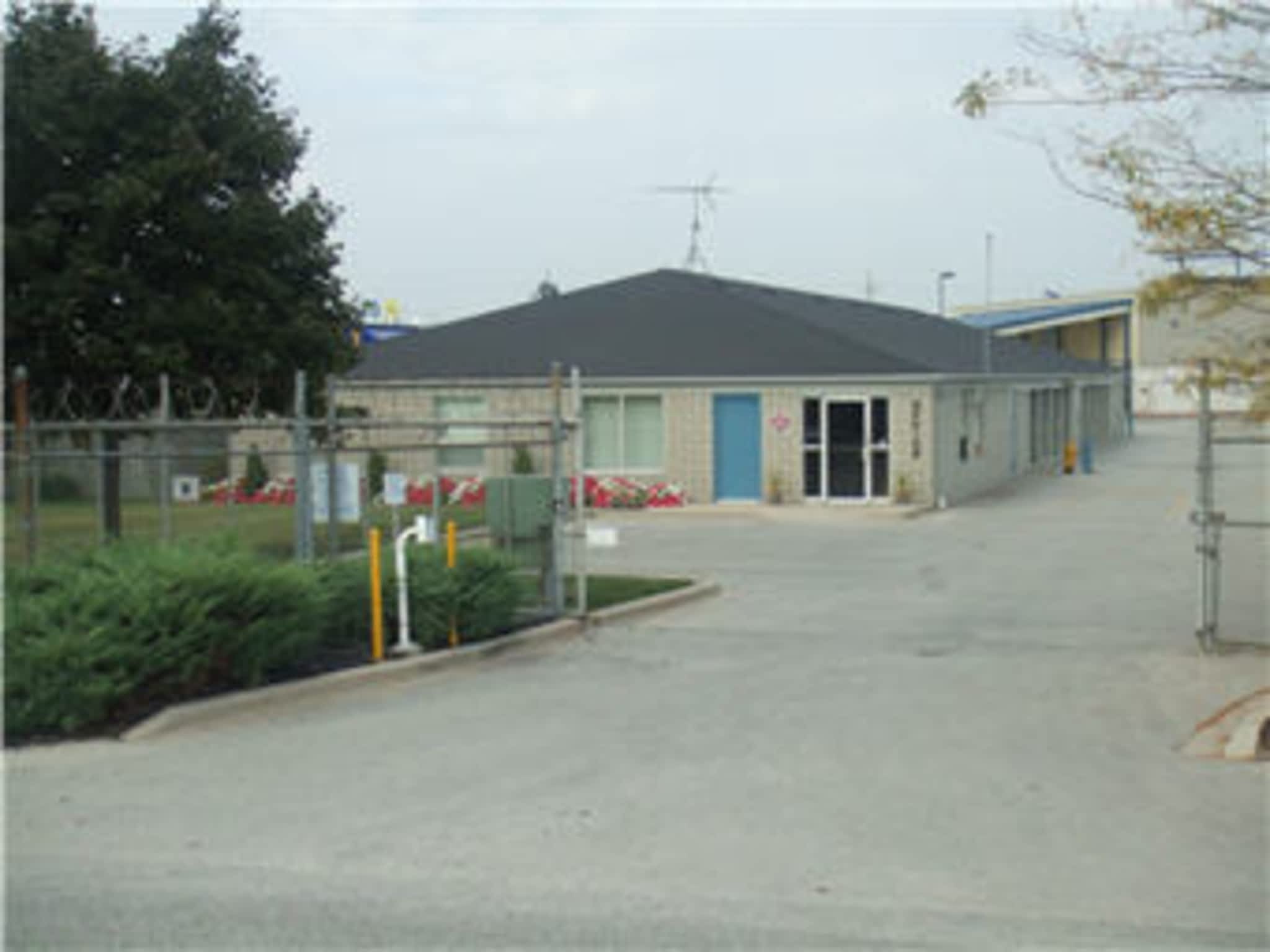 Storage Vault Canada Inc Windsor, ON 4381 Seventh Concession Rd