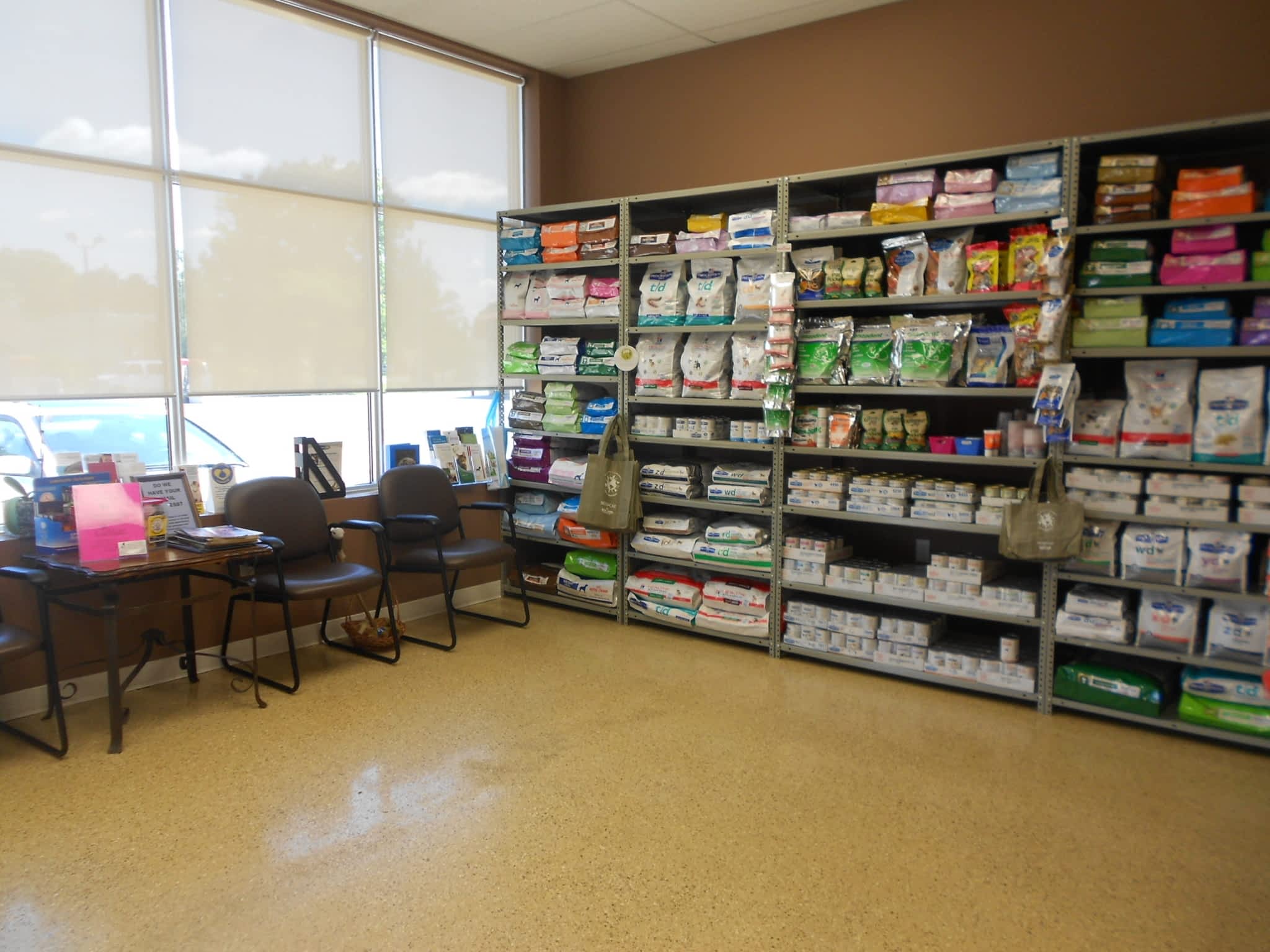 Caradoc Animal Clinic Professional Corp Strathroy, ON 84 Caradoc St