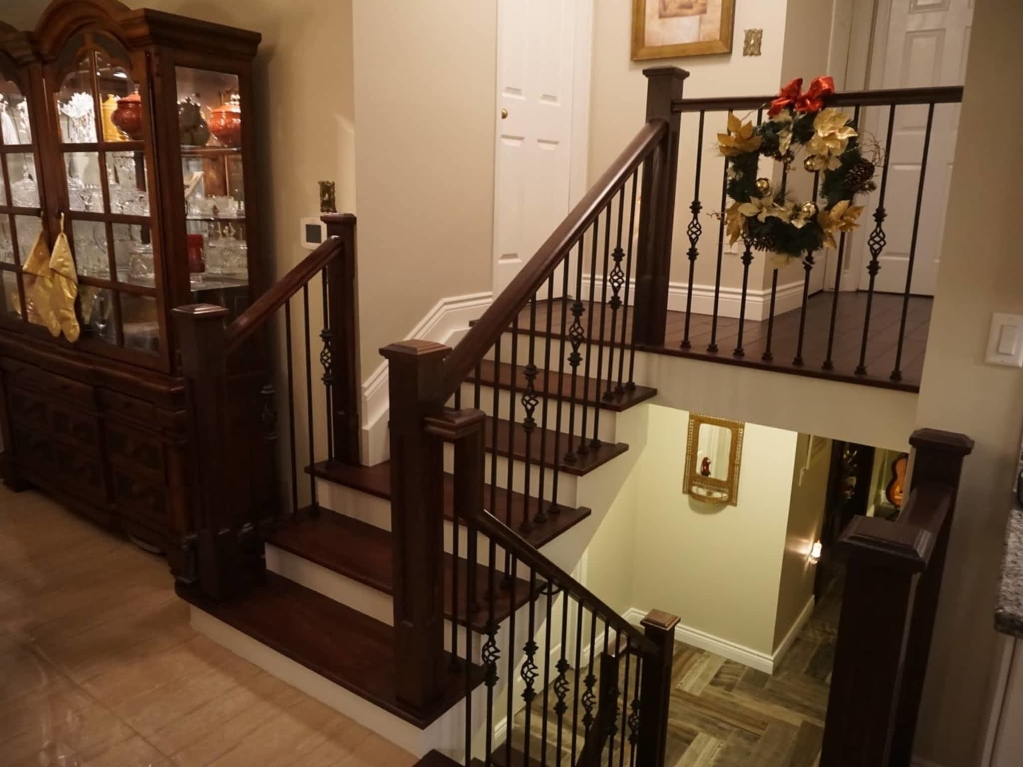 photo Inter Stairs and Railings