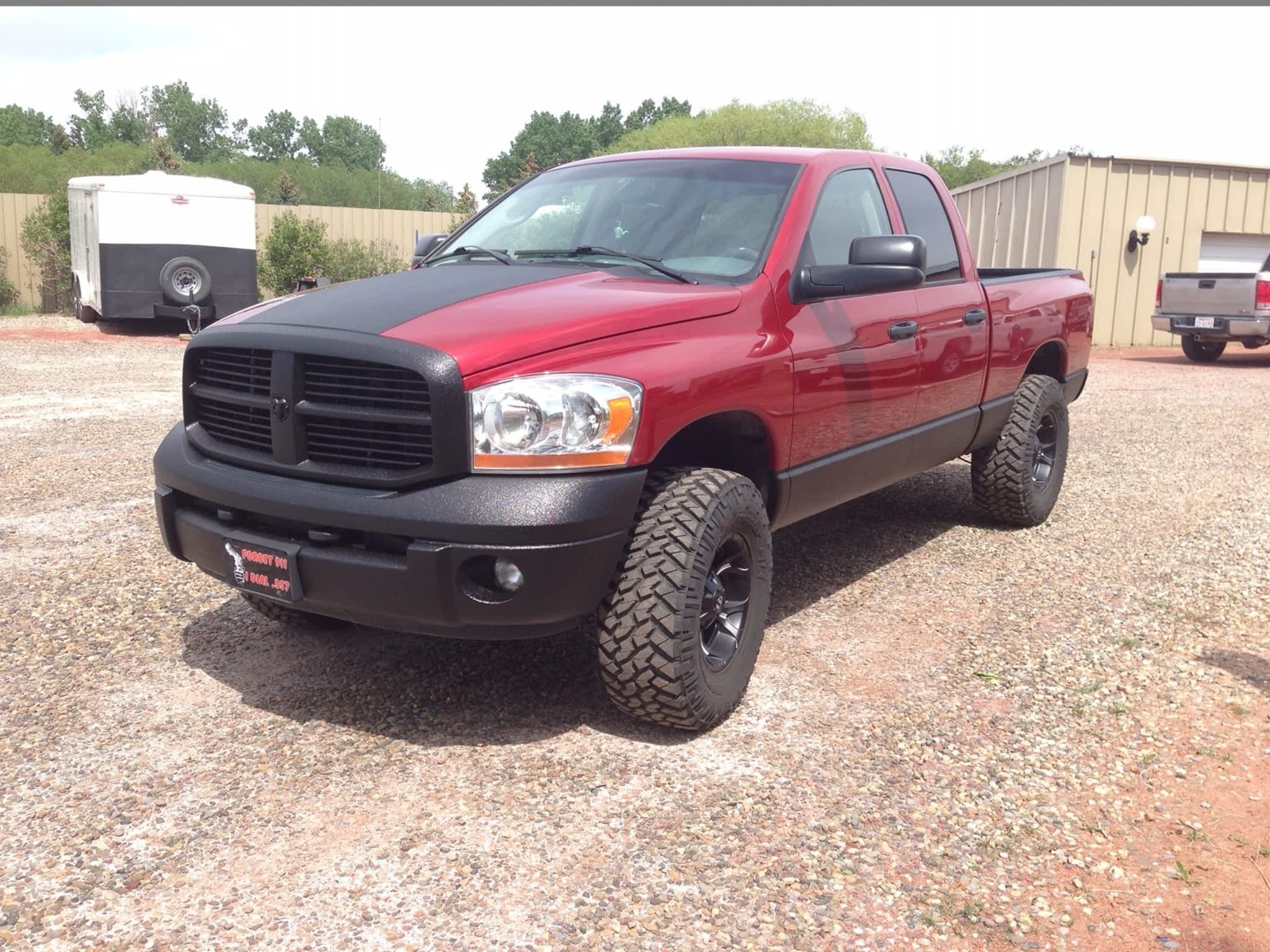 photo Armadillo Coatings Lethbridge