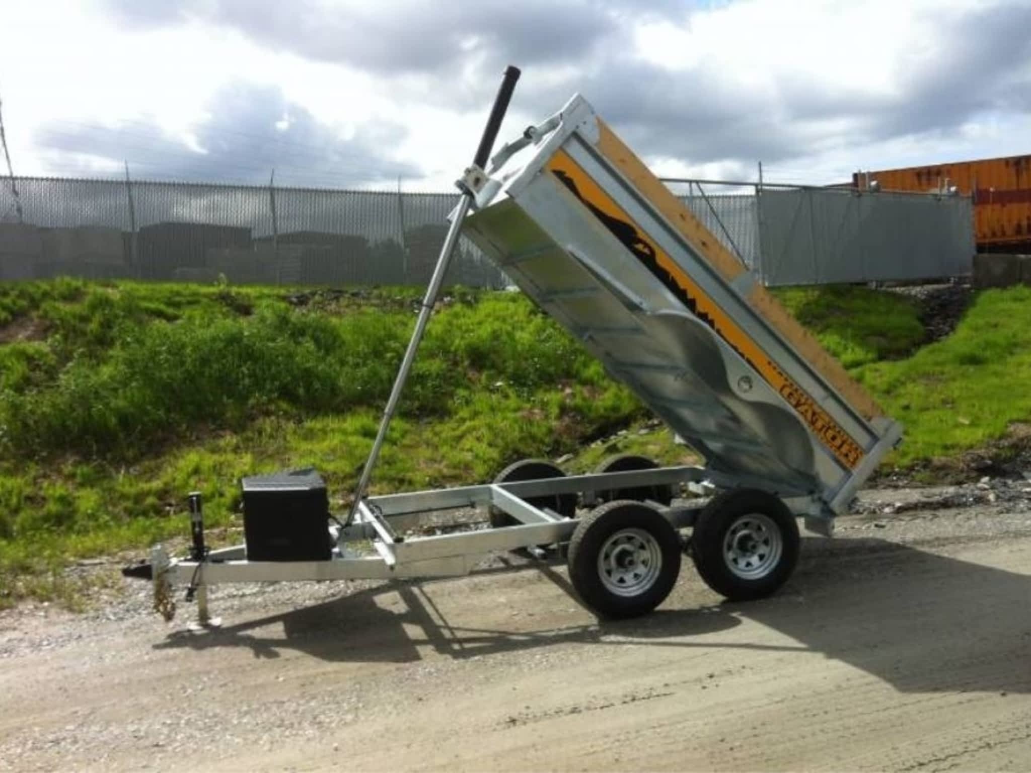 photo Sam's Trailers