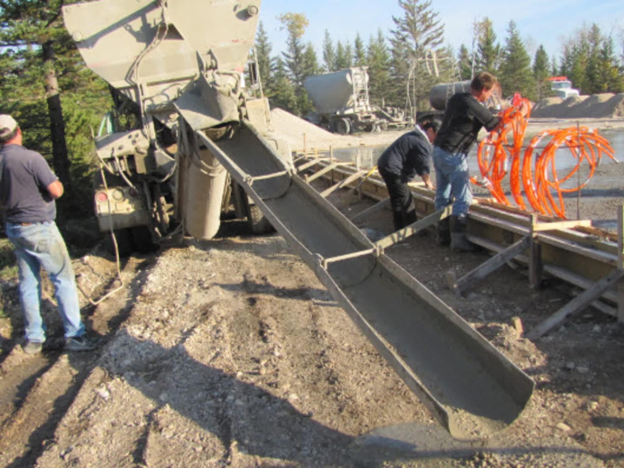 photo Falcon Concrete Ltd