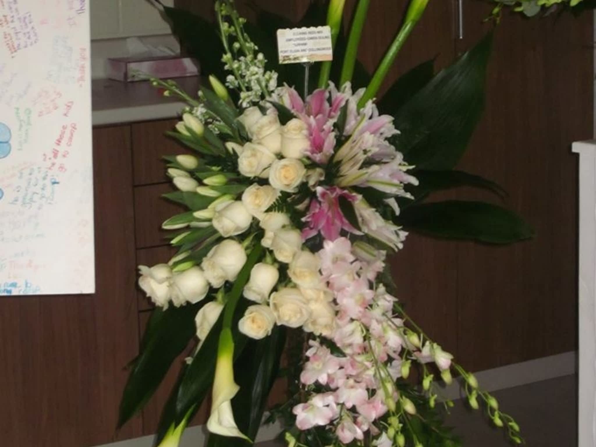 photo Serendipity Florals