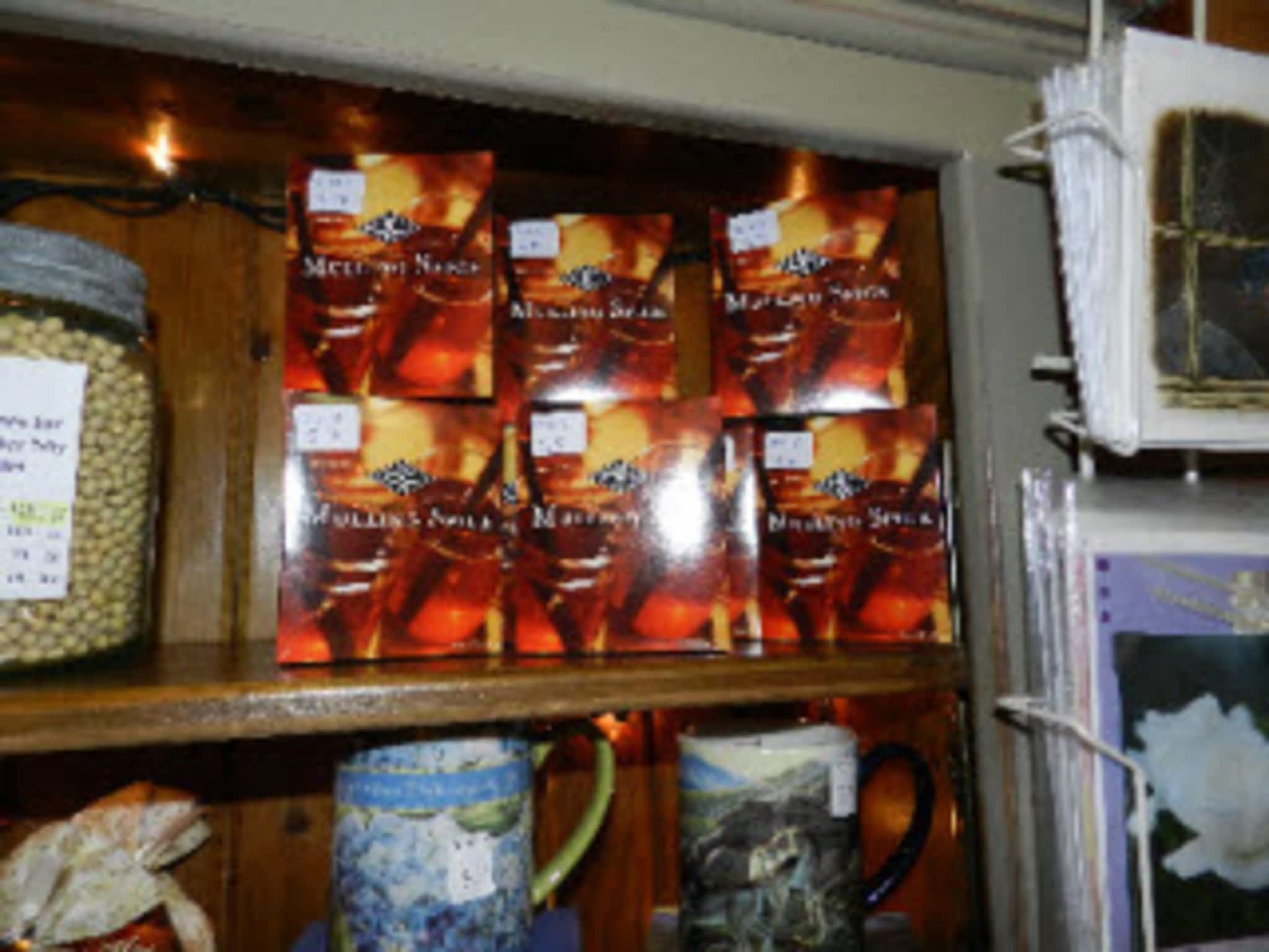 photo The Birdhouse Nature Store