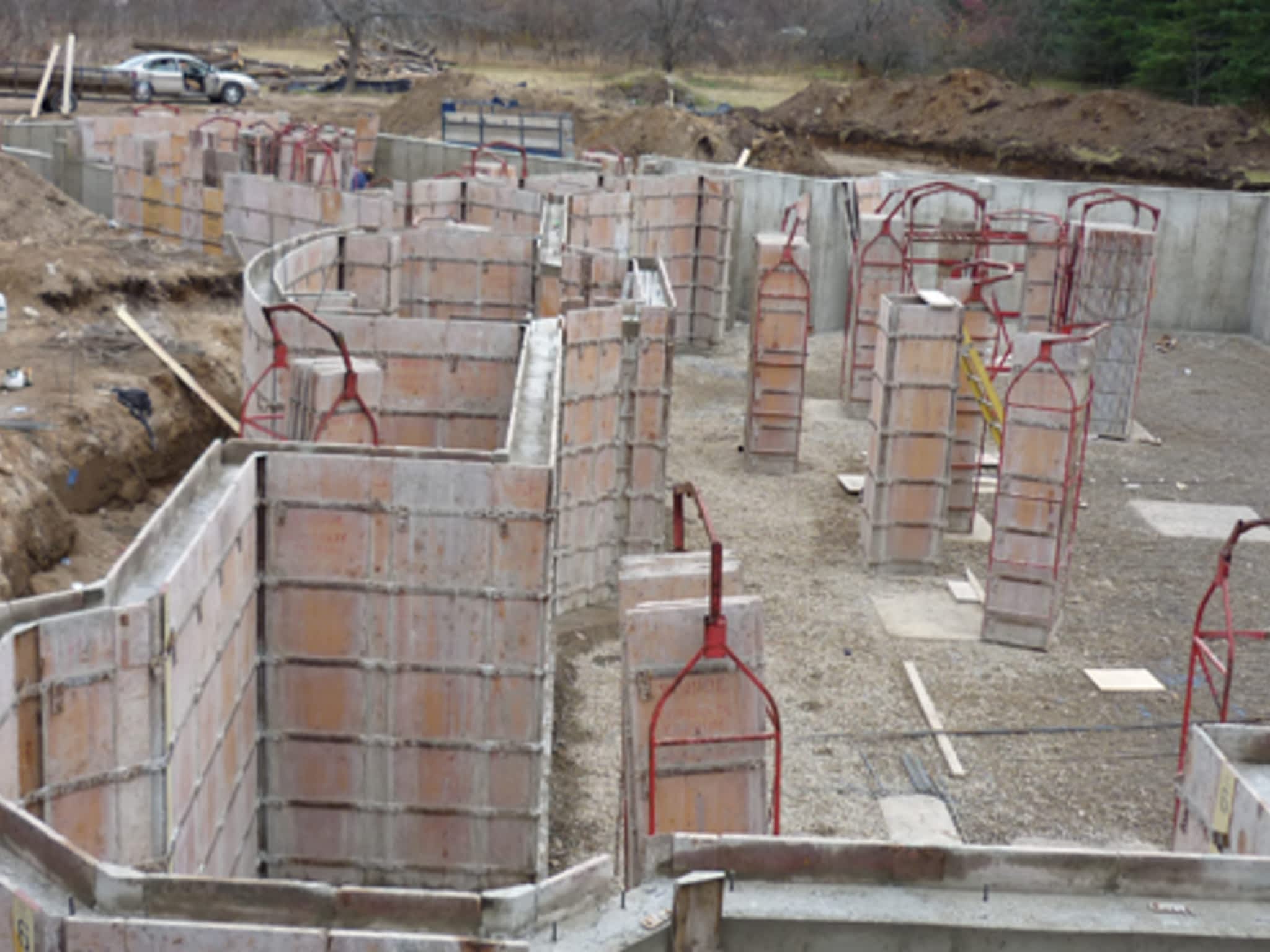 photo Simcoe Concrete Forming