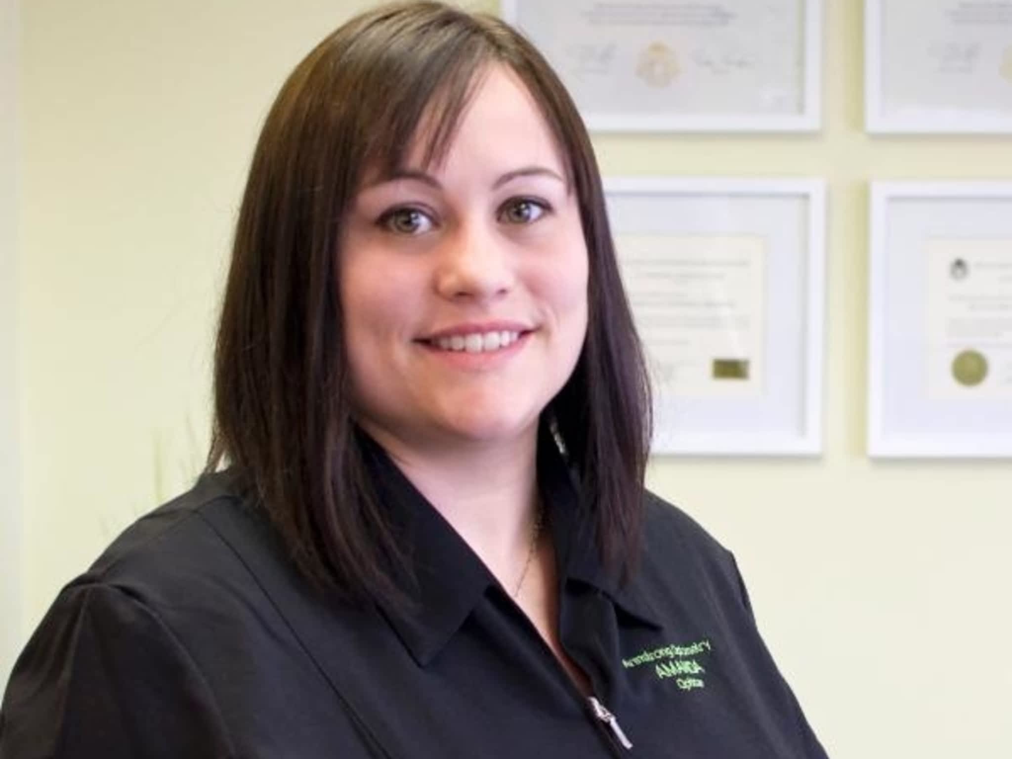 photo Dr Lisa Scharf