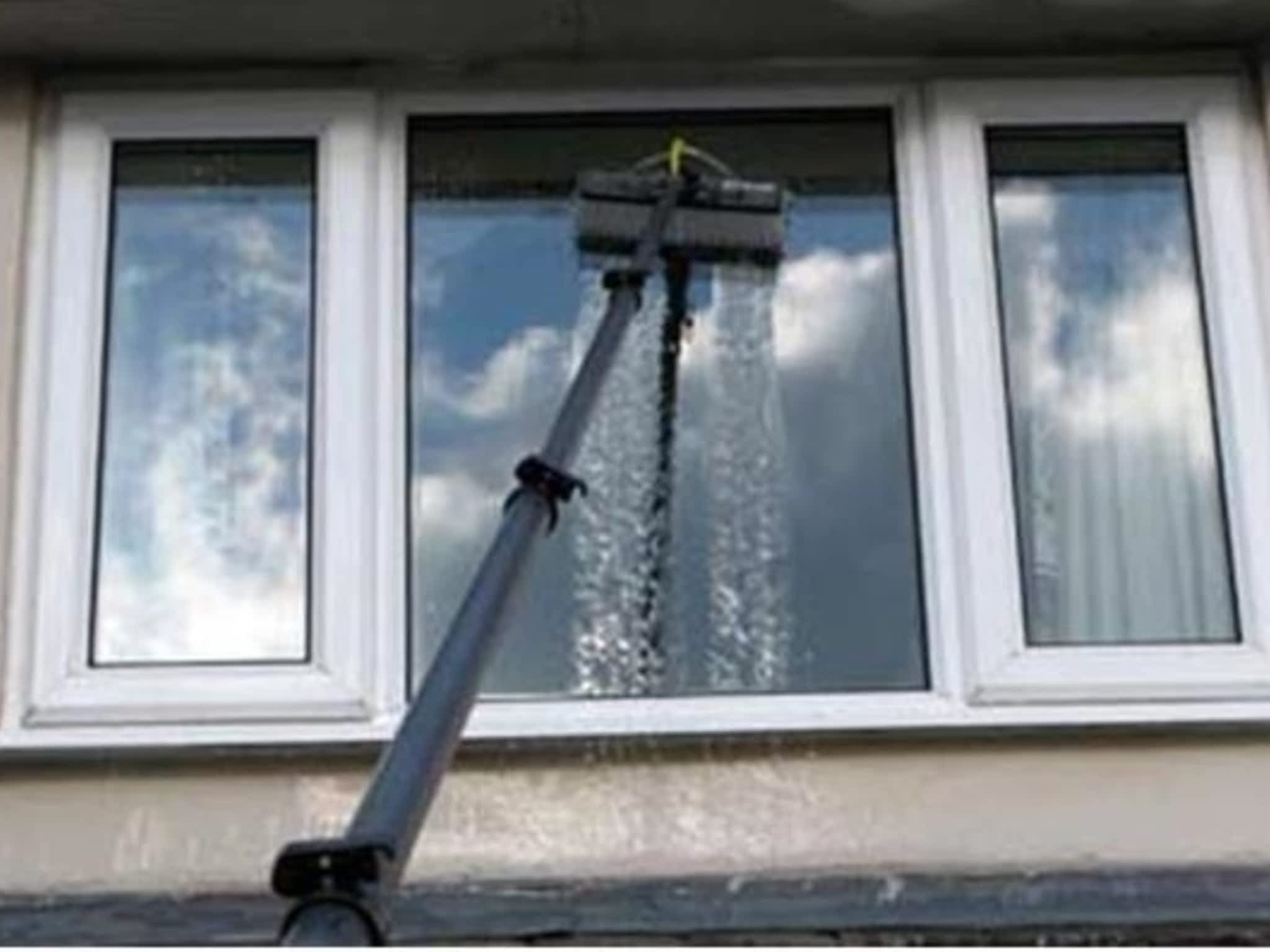 photo Greg's Window Cleaning Service