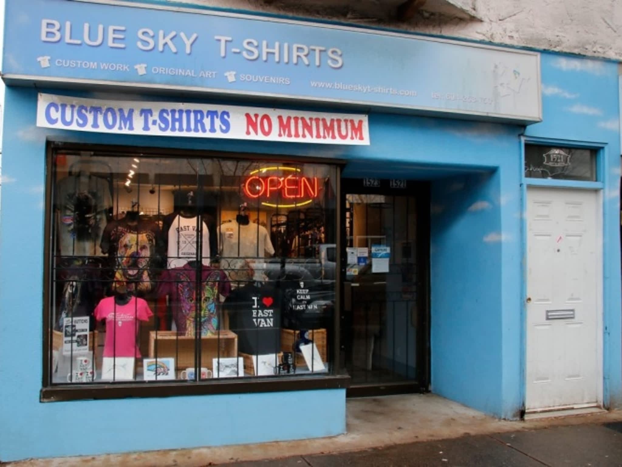 photo Blue Sky T-Shirts