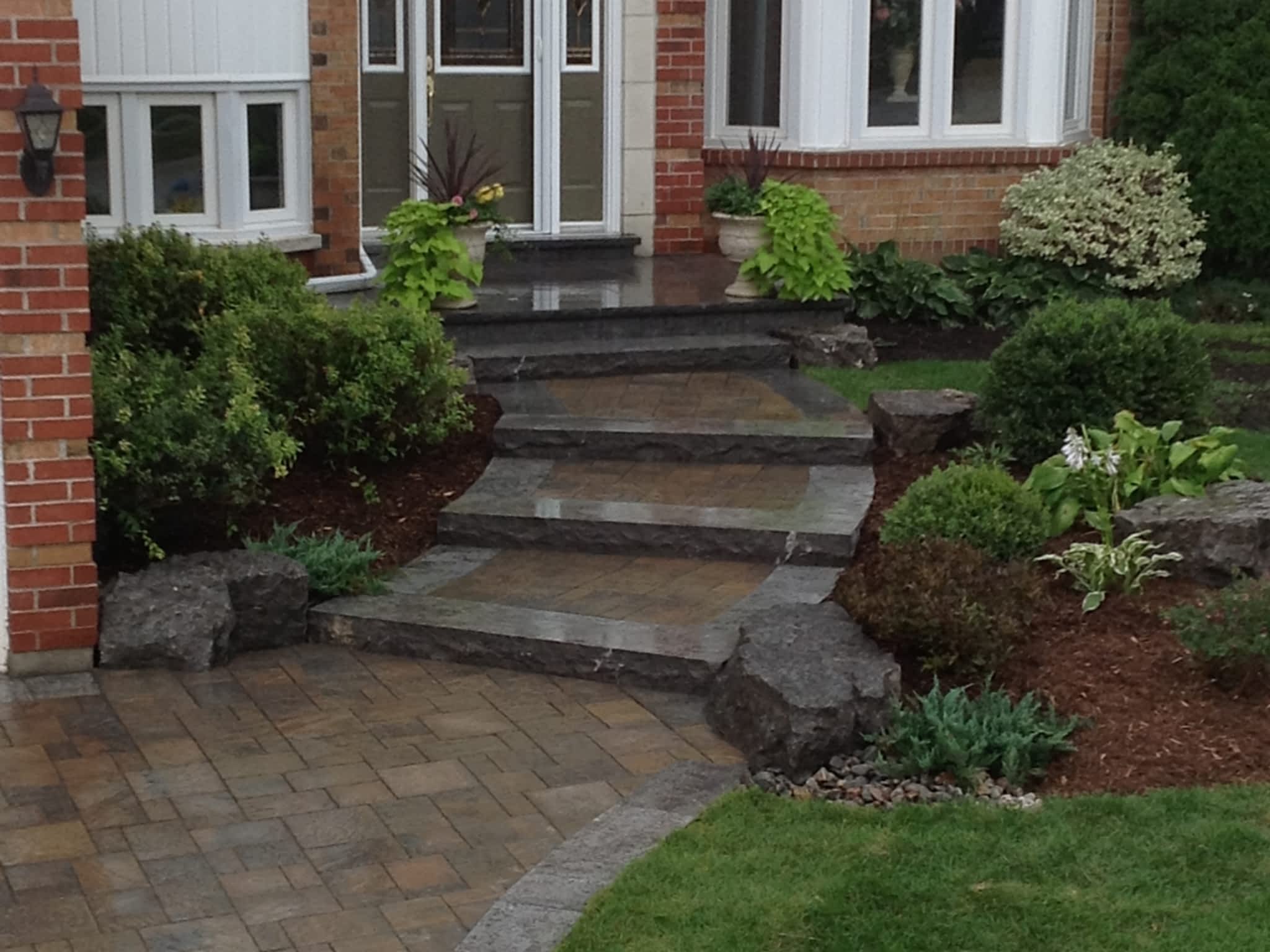 photo Boom Landscaping & Construction