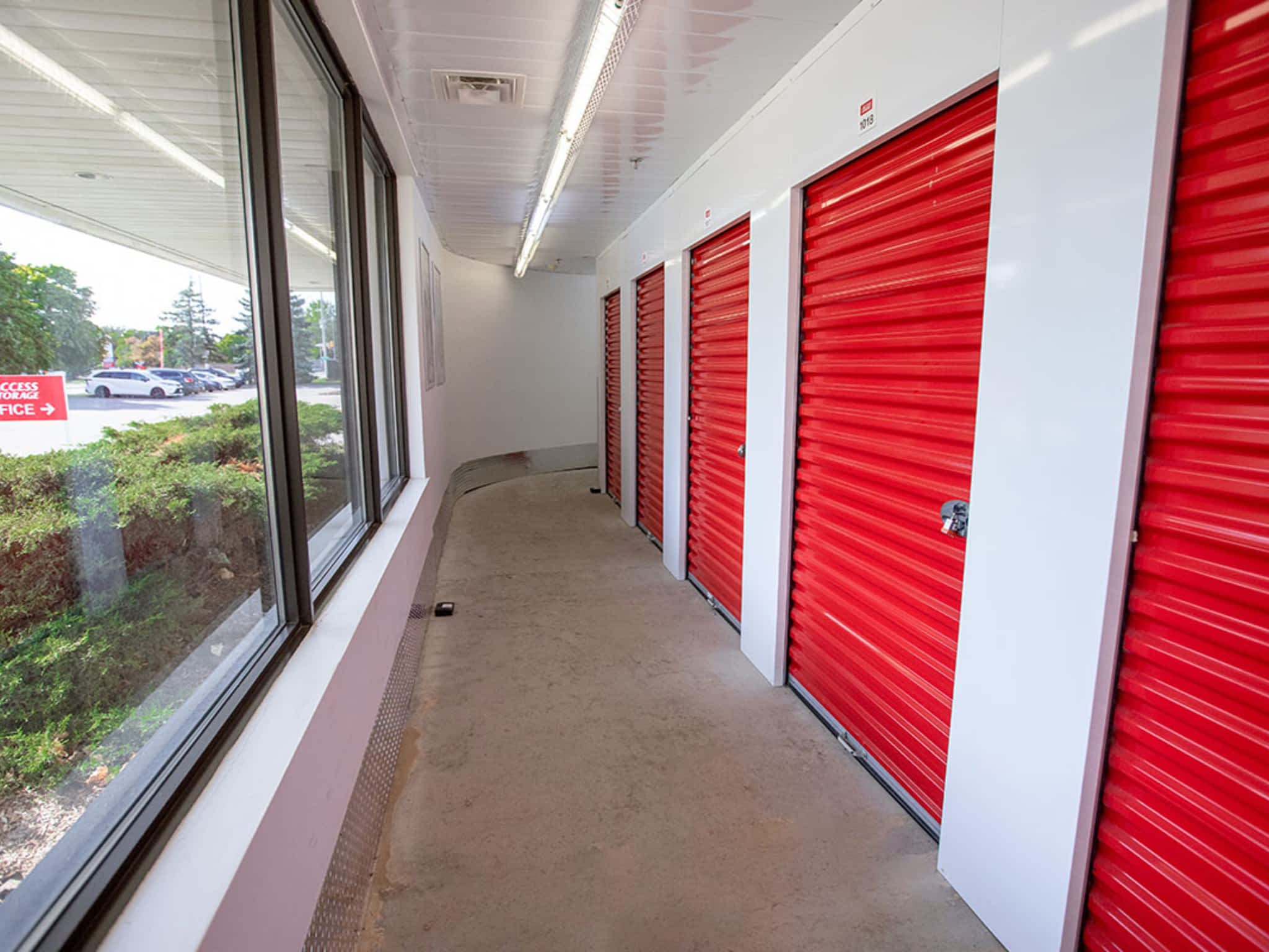 photo Access Storage - Mississauga Meadowvale West