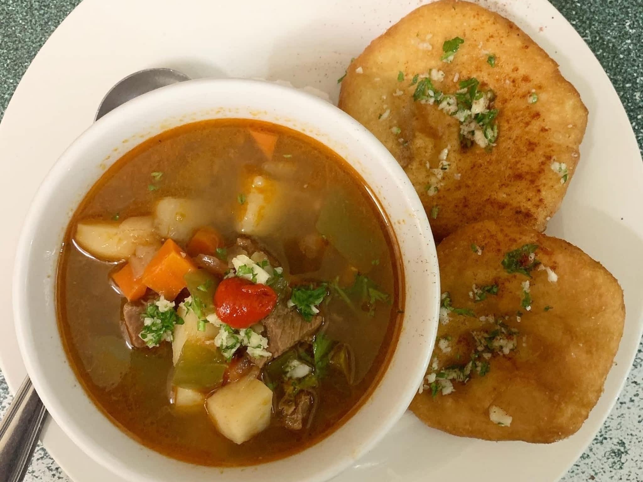 photo The Outer Clove Restaurant