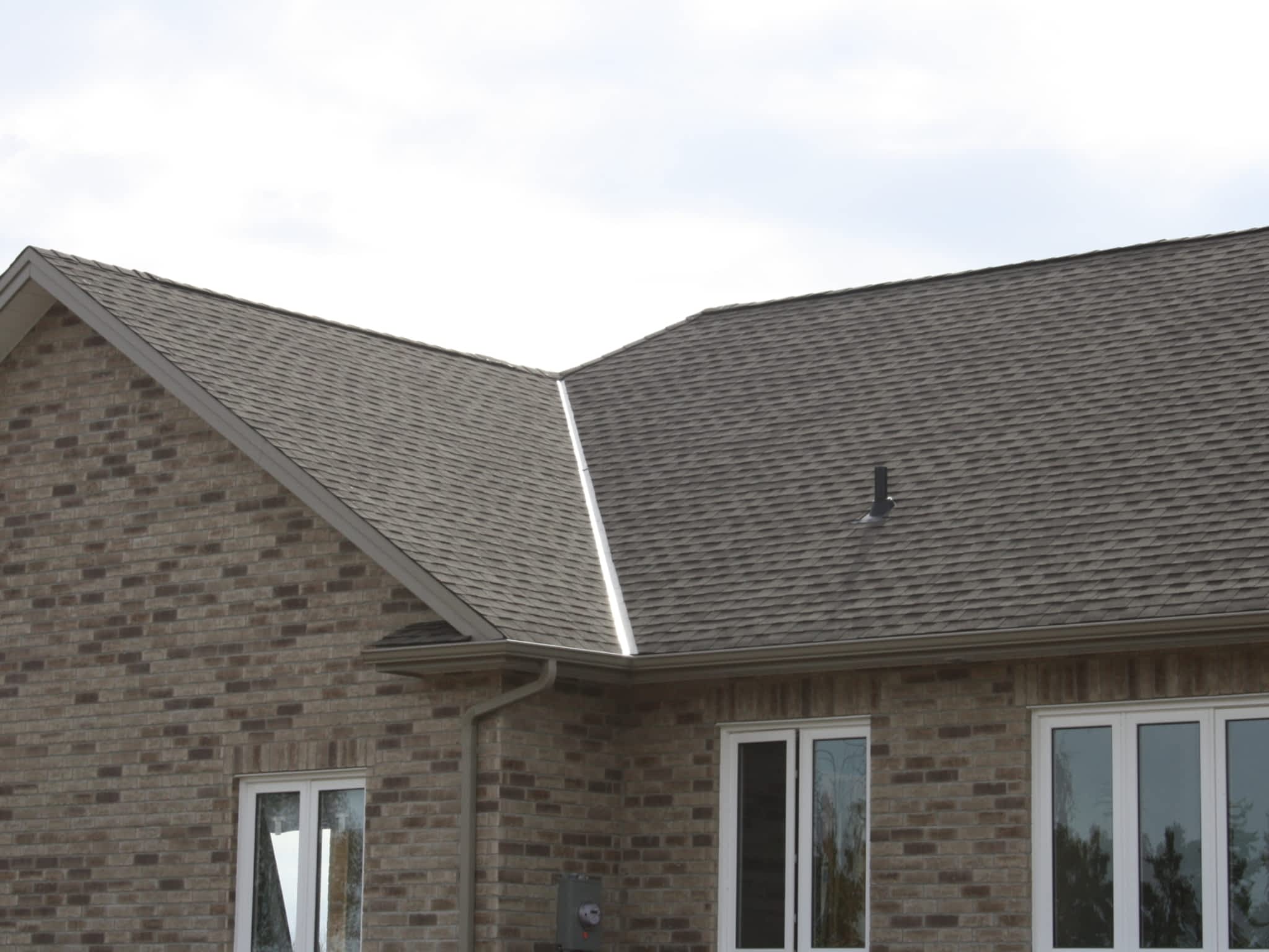 photo Layton Creek Roofing Co Ltd