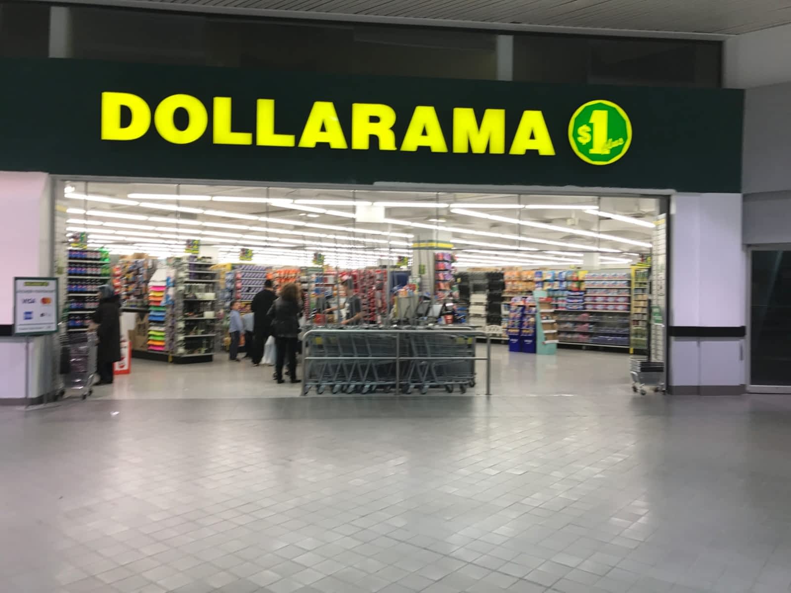 Dollarama Opening Hours 6900 boul Décarie, CôteStLuc, QC