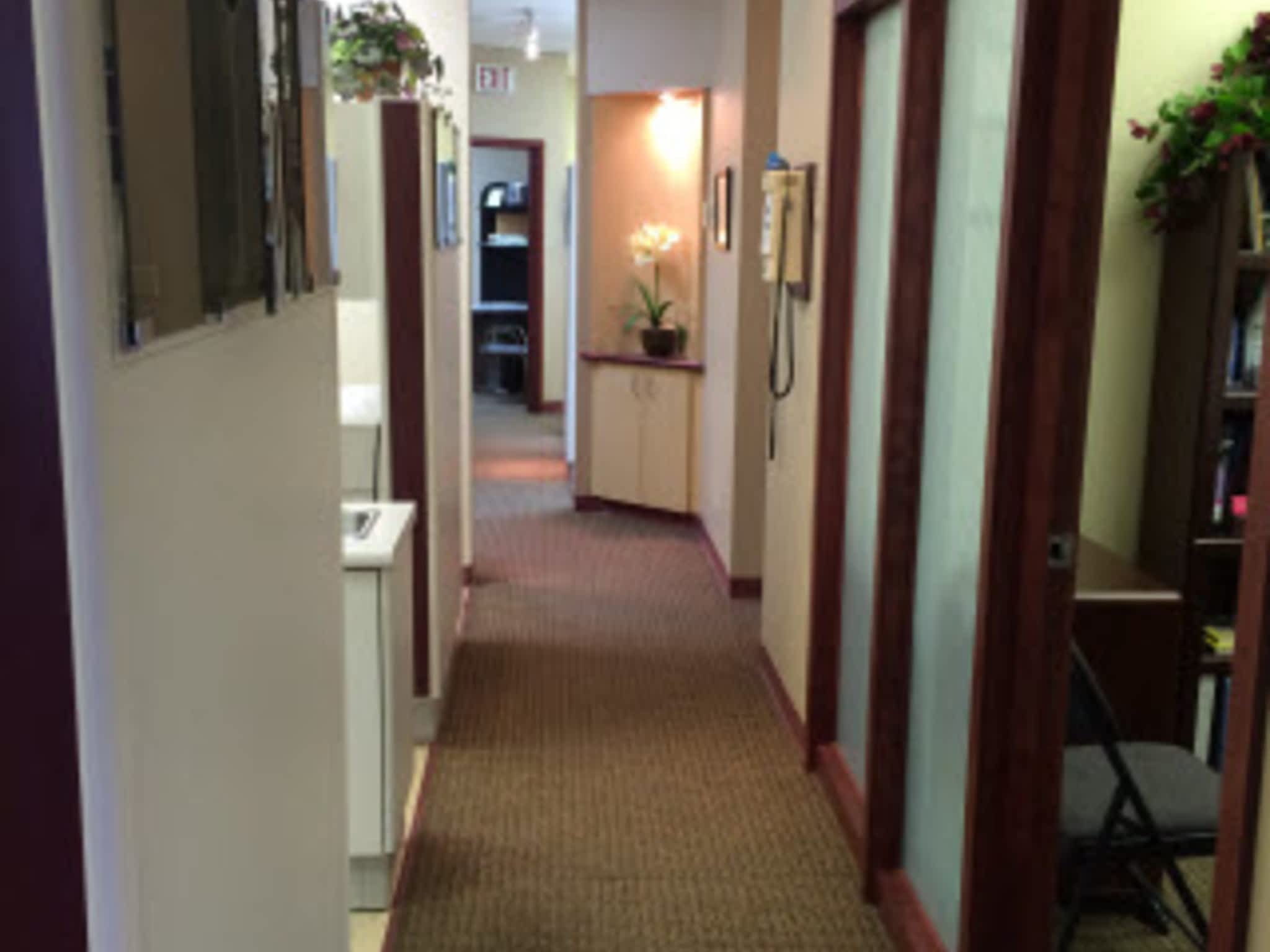 photo Trackside Dental