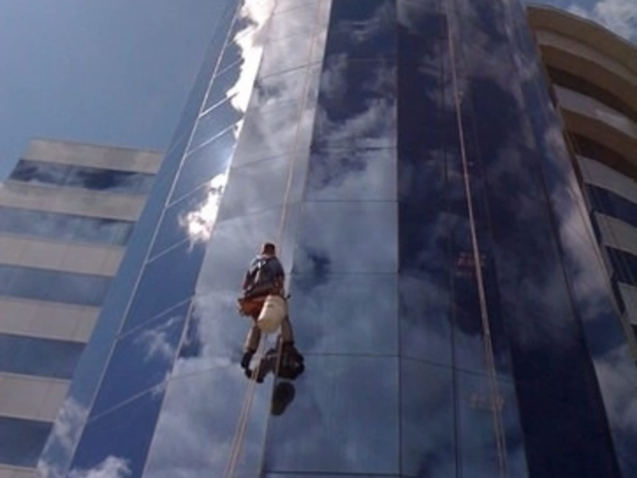 photo Horn's Window Cleaning