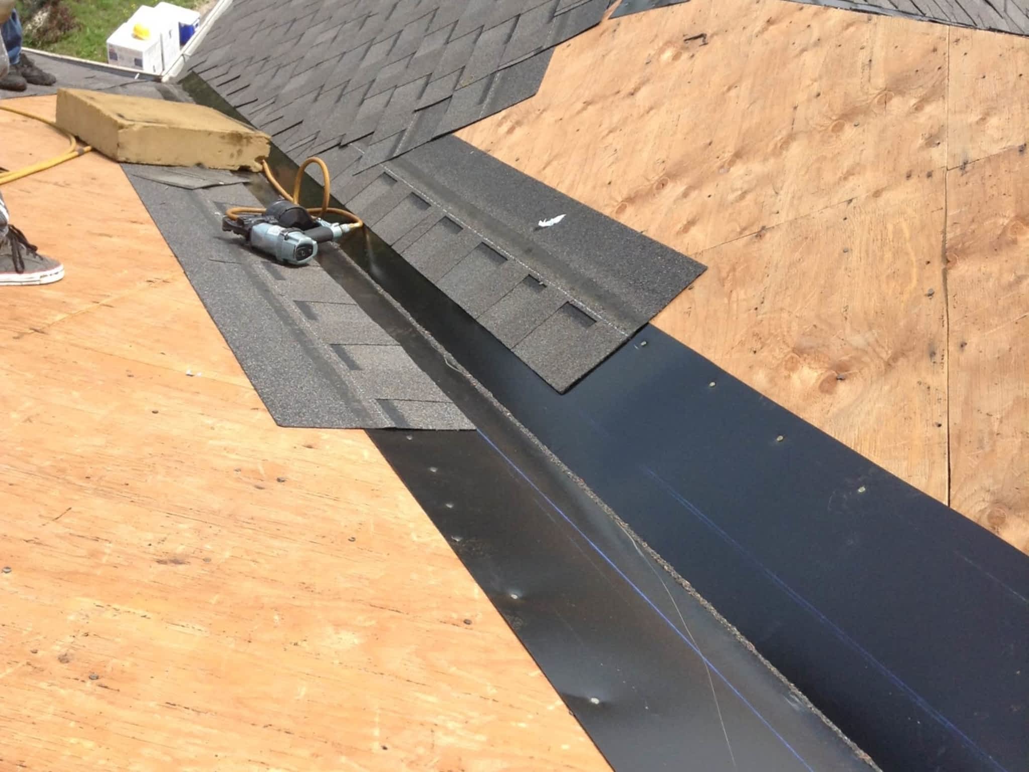 photo Refine on Roofing