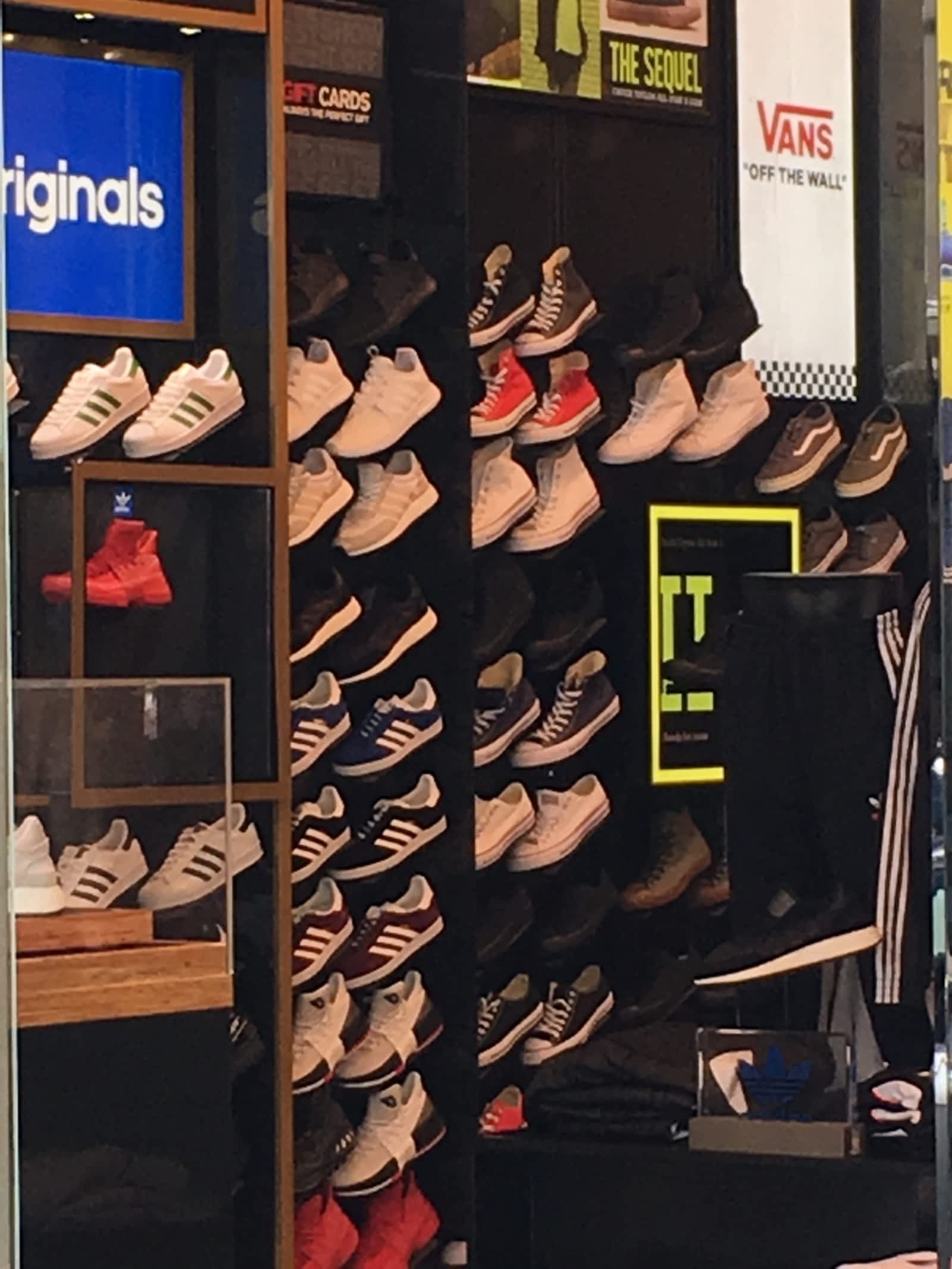 vancouver sneaker stores