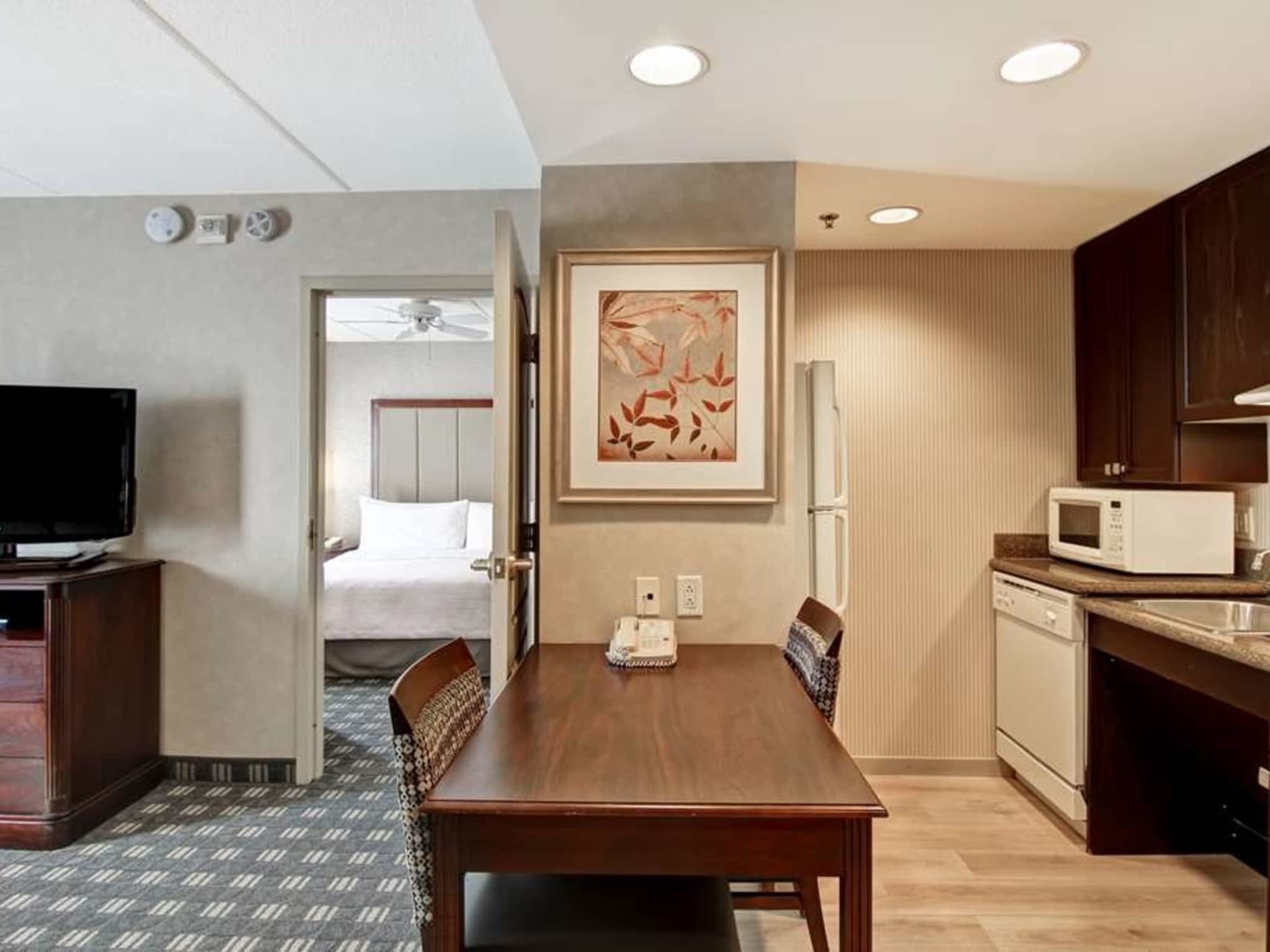 photo Homewood Suites by Hilton Toronto-Oakville