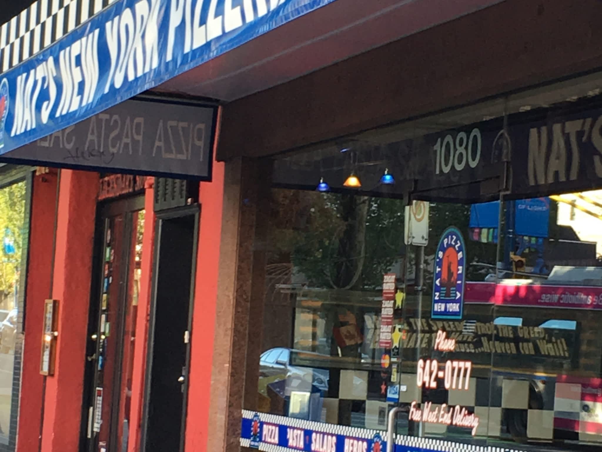 photo Nat's New York Pizzaria