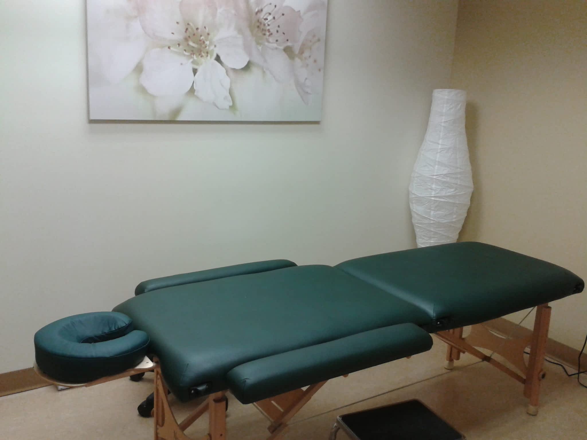 Acupuncture MariePier Racine Prévost, QC 2943 boul du CuréLabelle