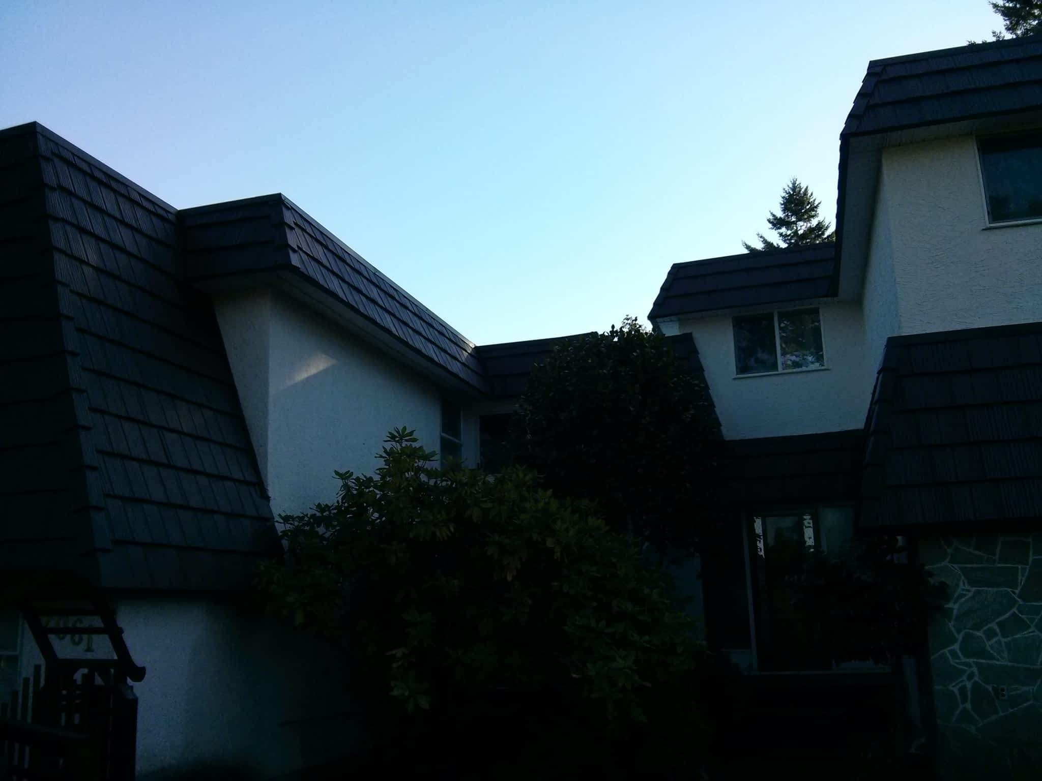 photo Canwest Roofing