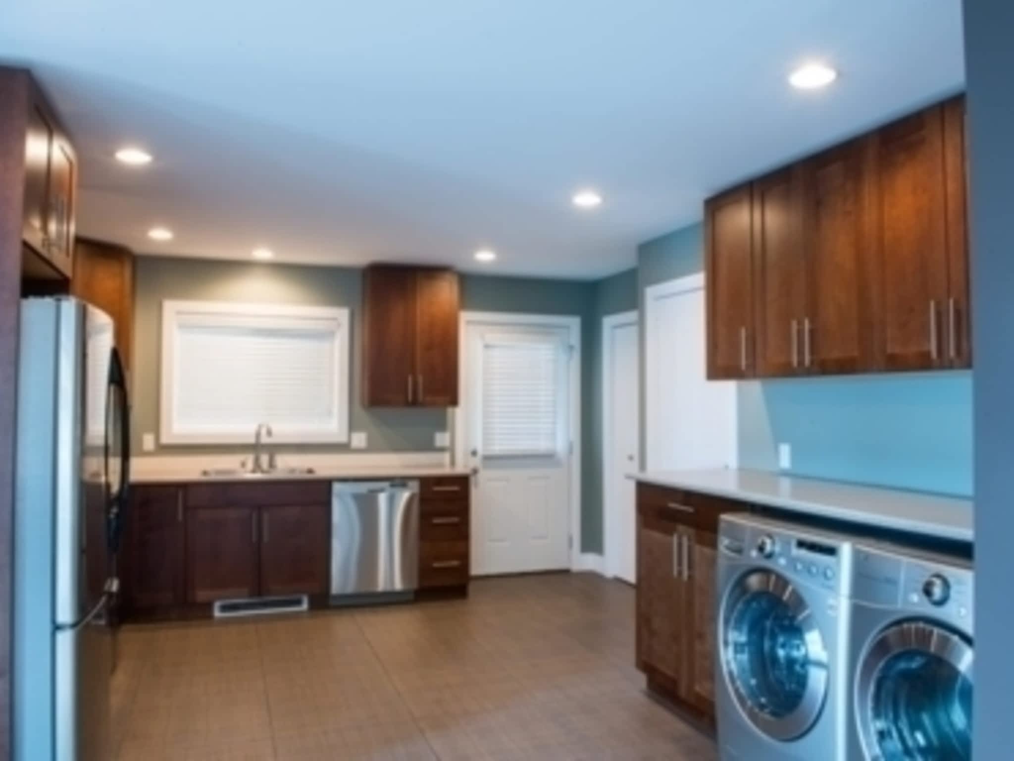 photo Technicon Industries