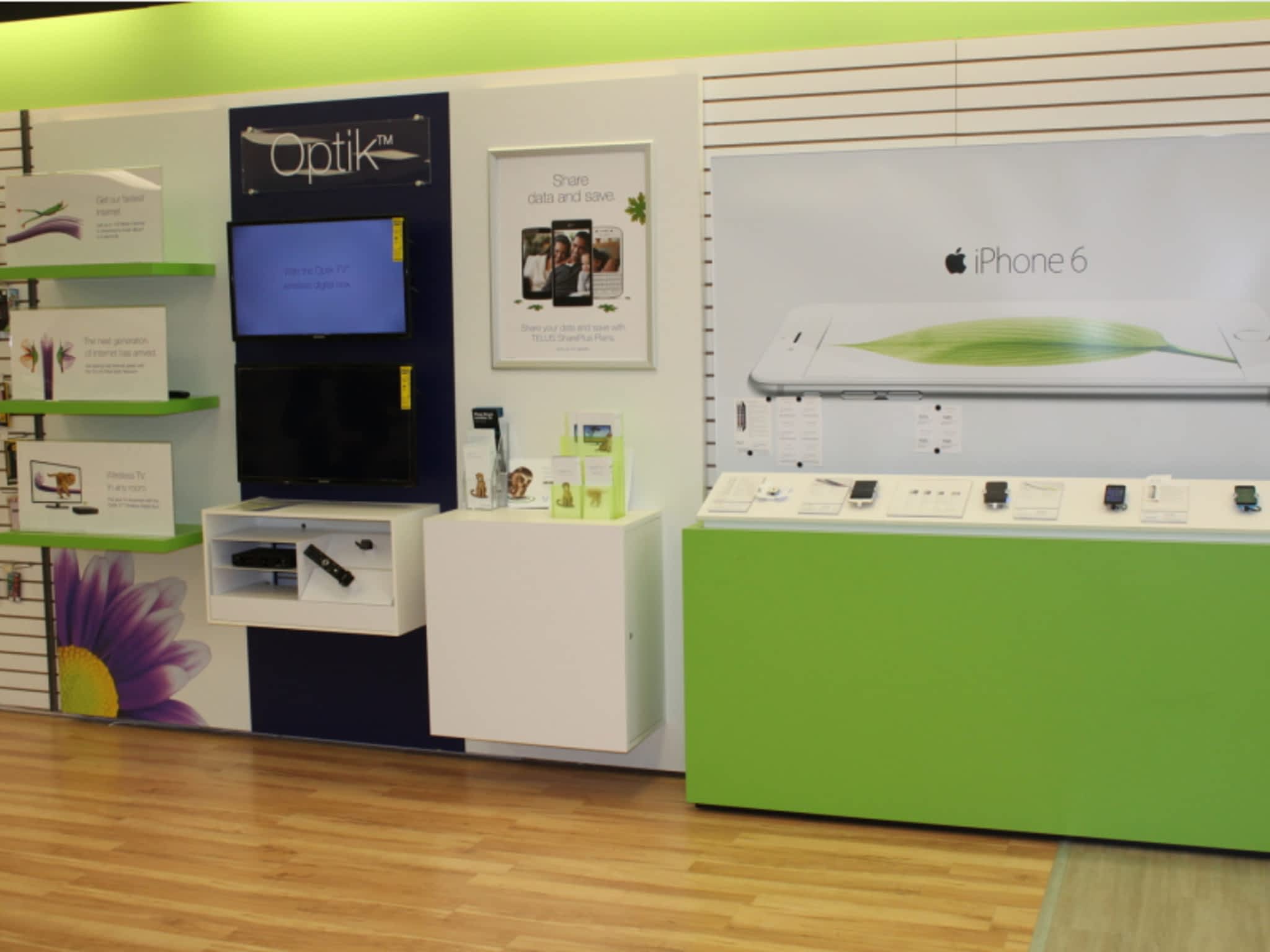 photo Lectric Avenue Electronics