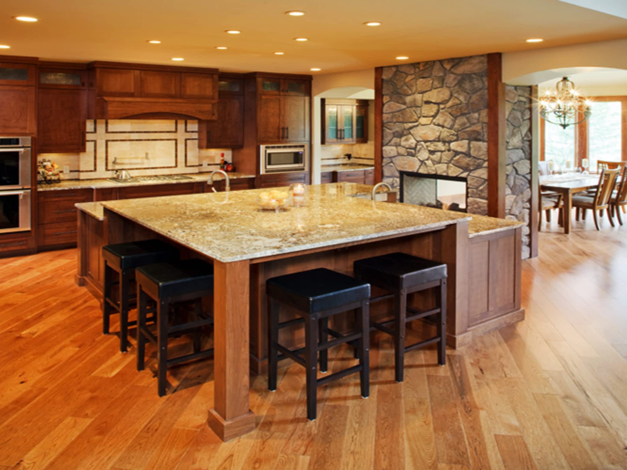 photo West Thorn Cabinetry & Custom Finishing