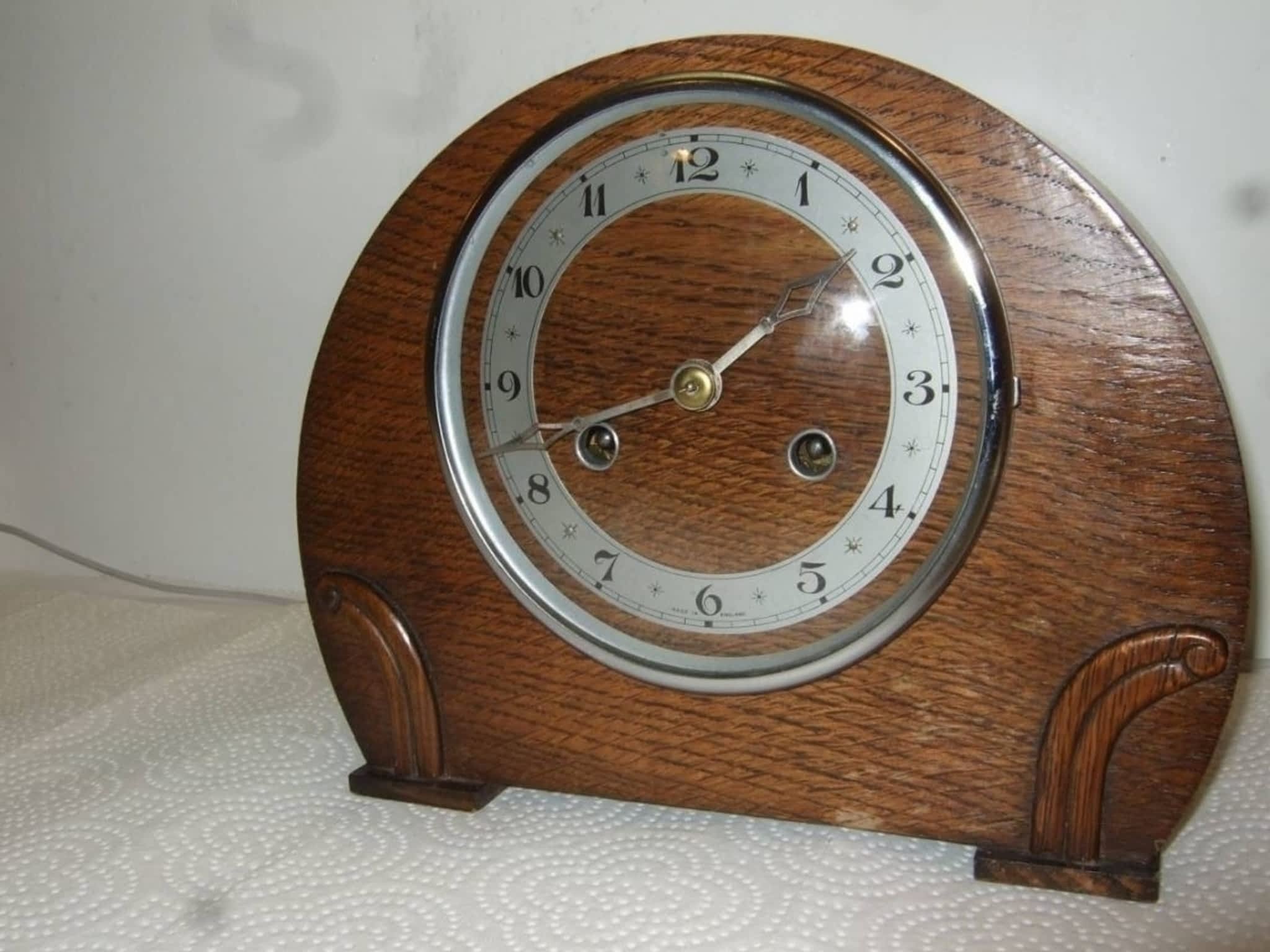 photo Kennett Clocks