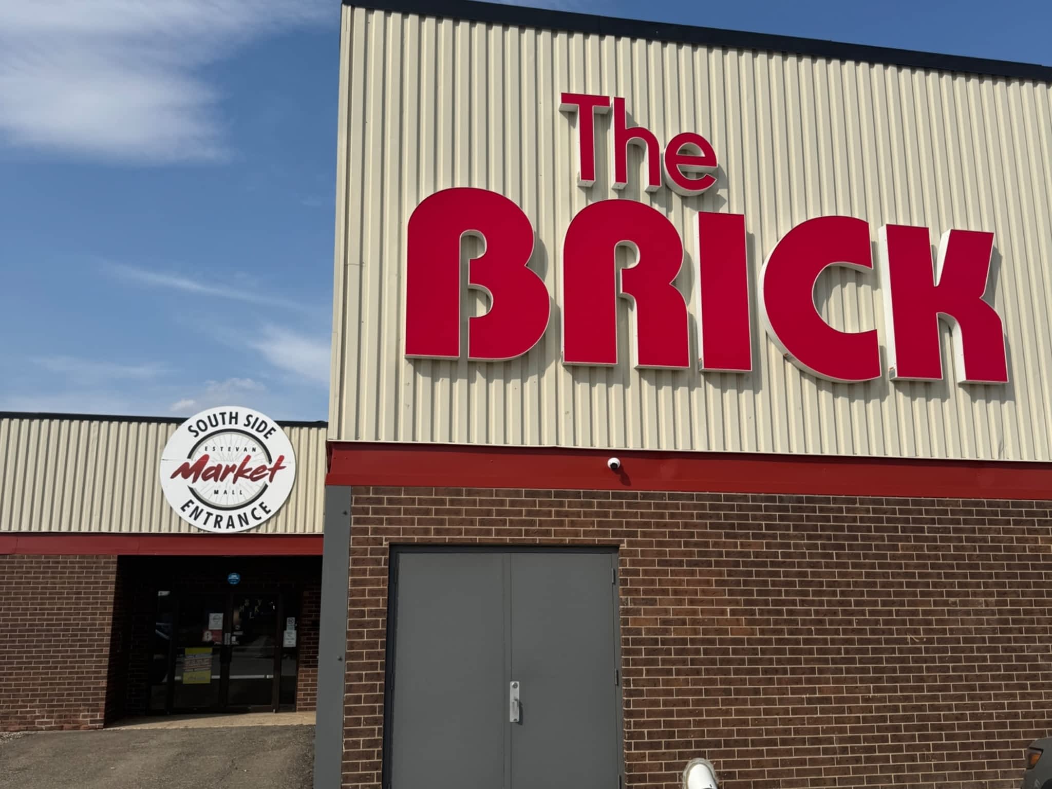 photo The Brick