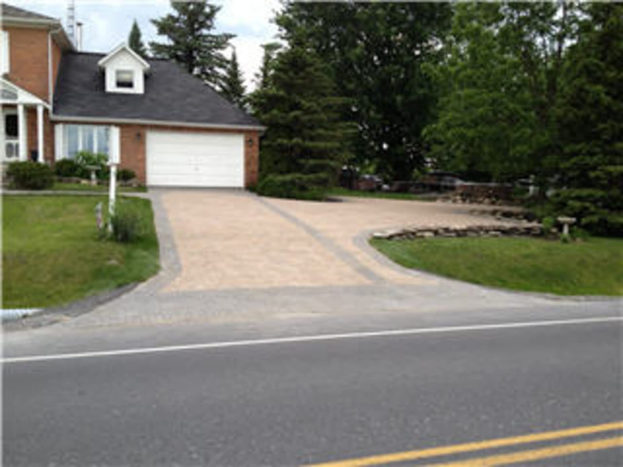 photo Rubes Interlock & Landscape Services