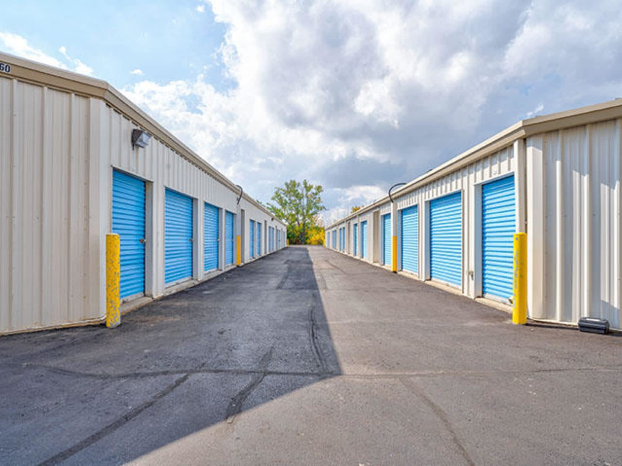 photo SmartStop Self Storage