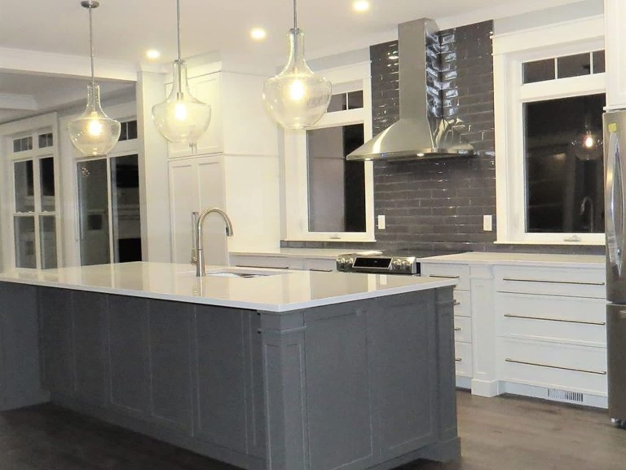 photo Queen Construction Ltd