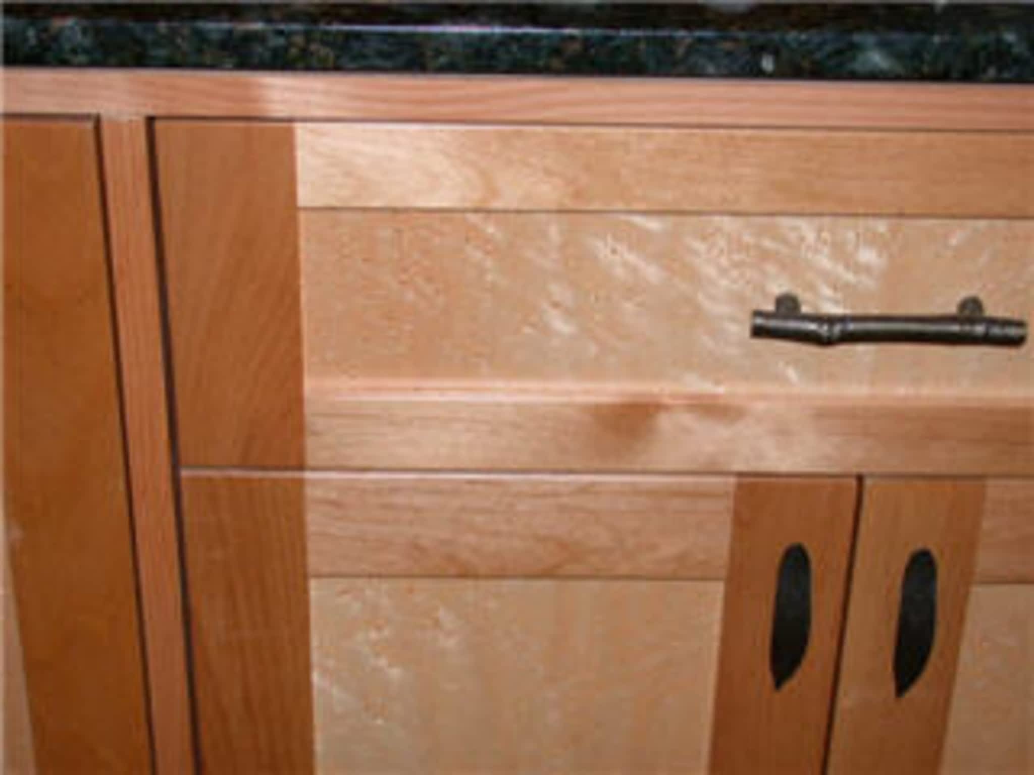 photo Raincoast Door & Specialty Wood Products Inc