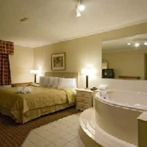 Comfort Inn Opening Hours 1625 Vincent Massey Dr Cornwall On
