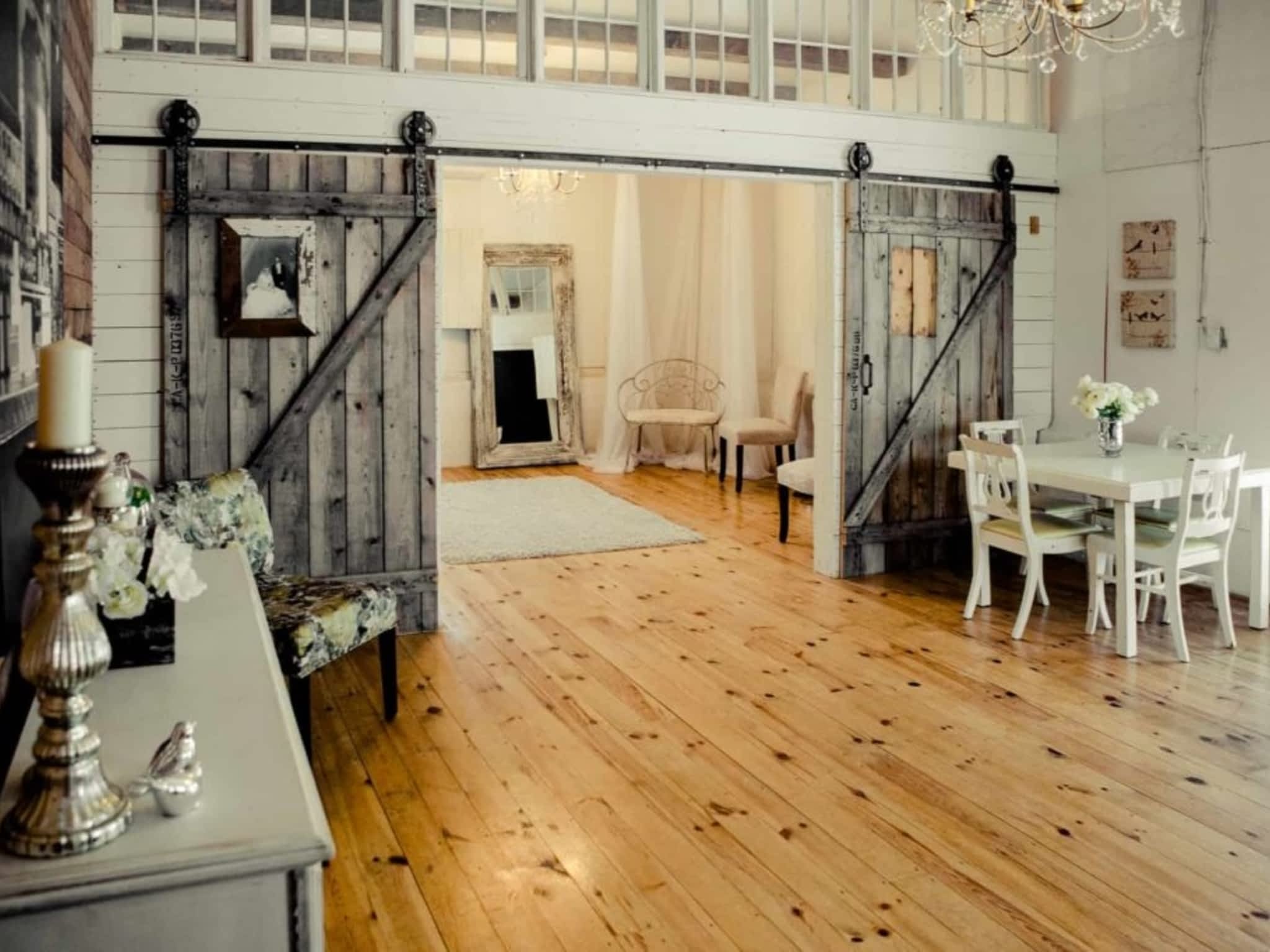 photo The Rustic Wedding Barn