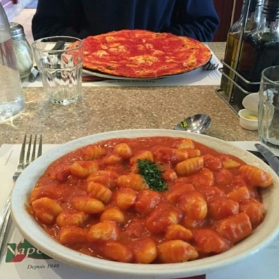 Pizzeria Napoletana - Restaurants