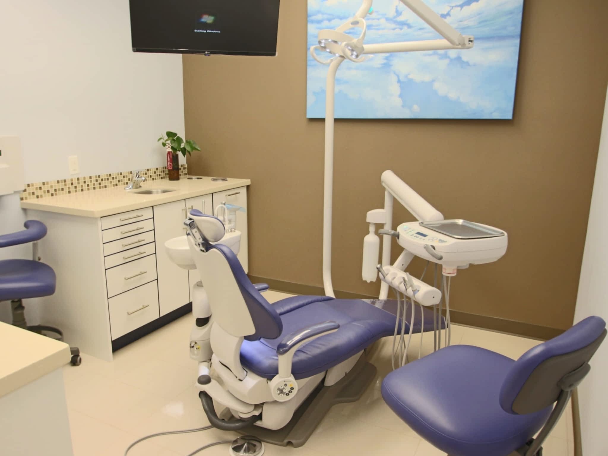 photo Karas Dental Clinic