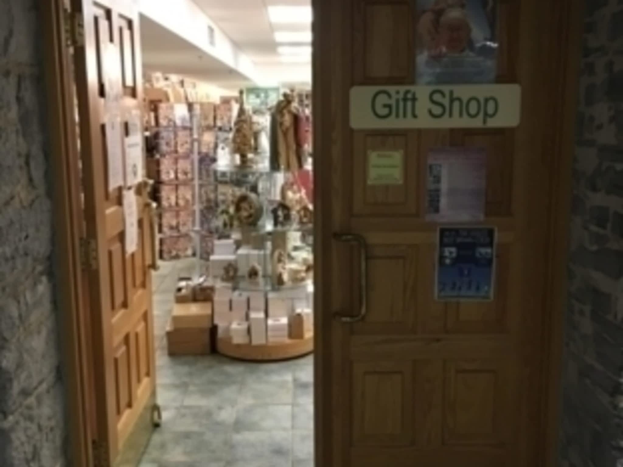 photo St Patrick's Gift Shop