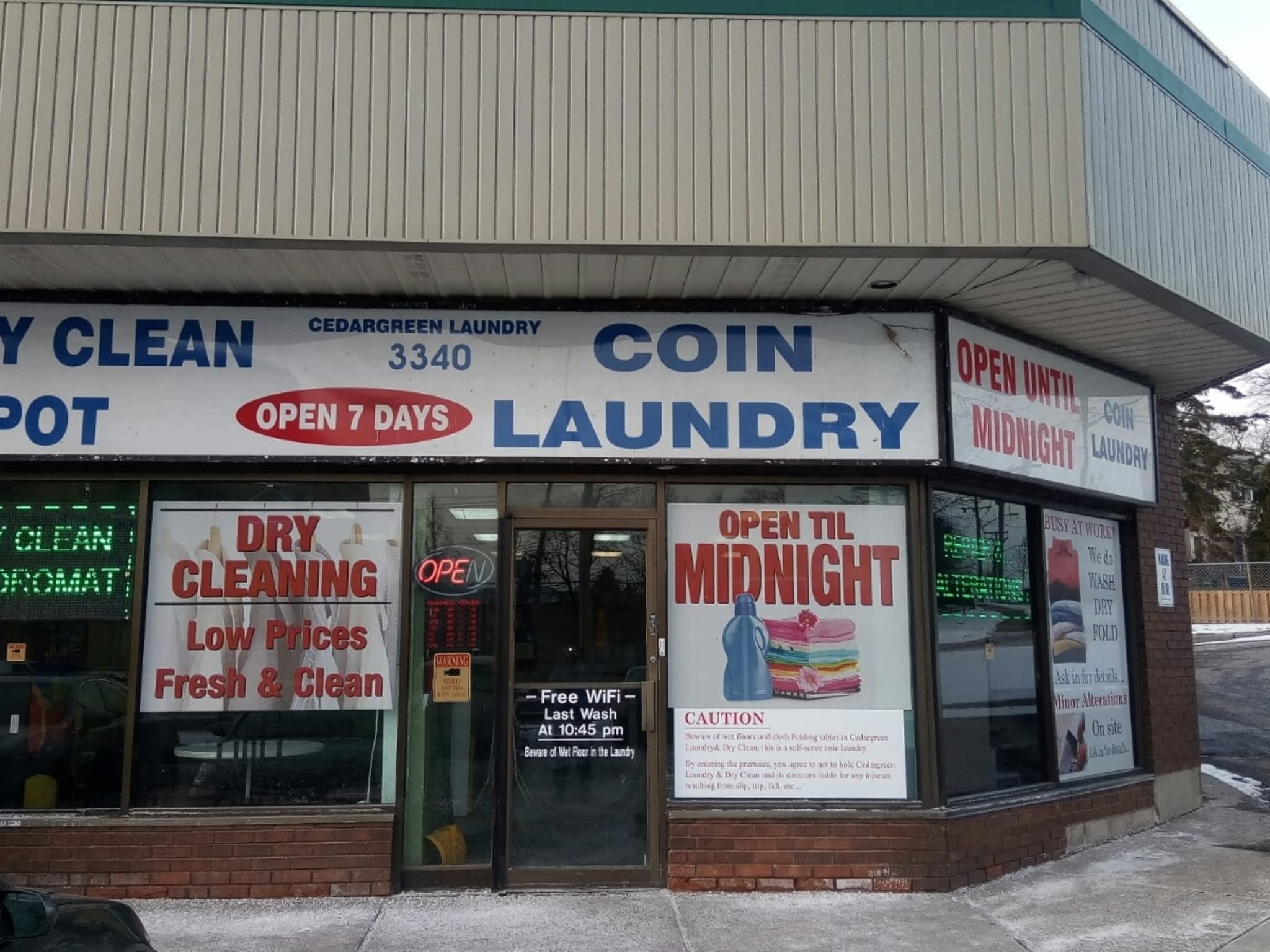 photo Cedargreen Coin Laundry and Dry Clean