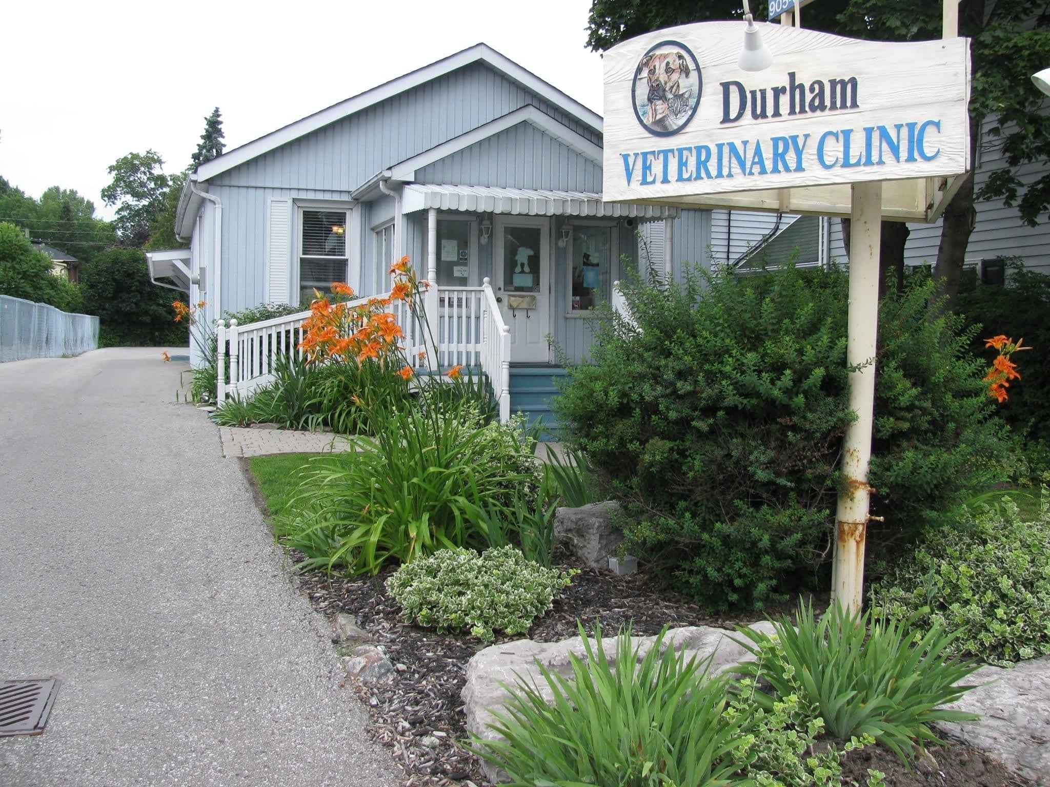 photo Durham Veterinary Clinic