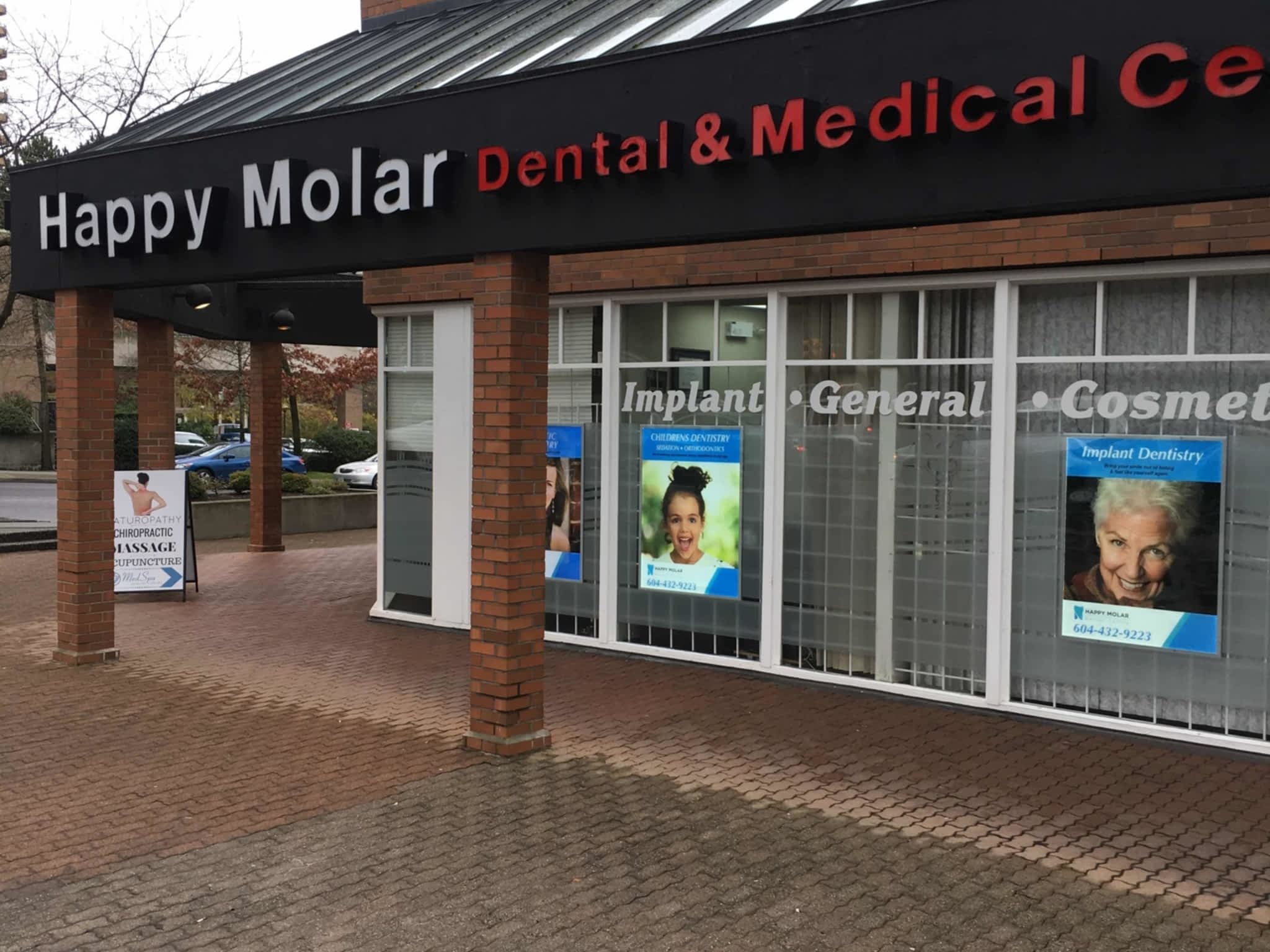 photo Burnaby City Dentist
