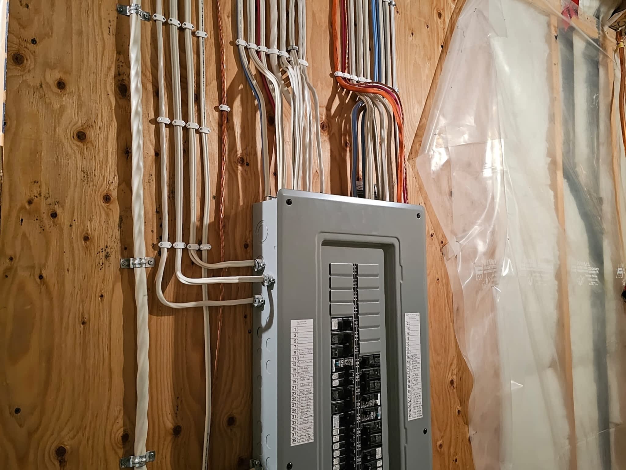 photo Region 8 Electric Ltd