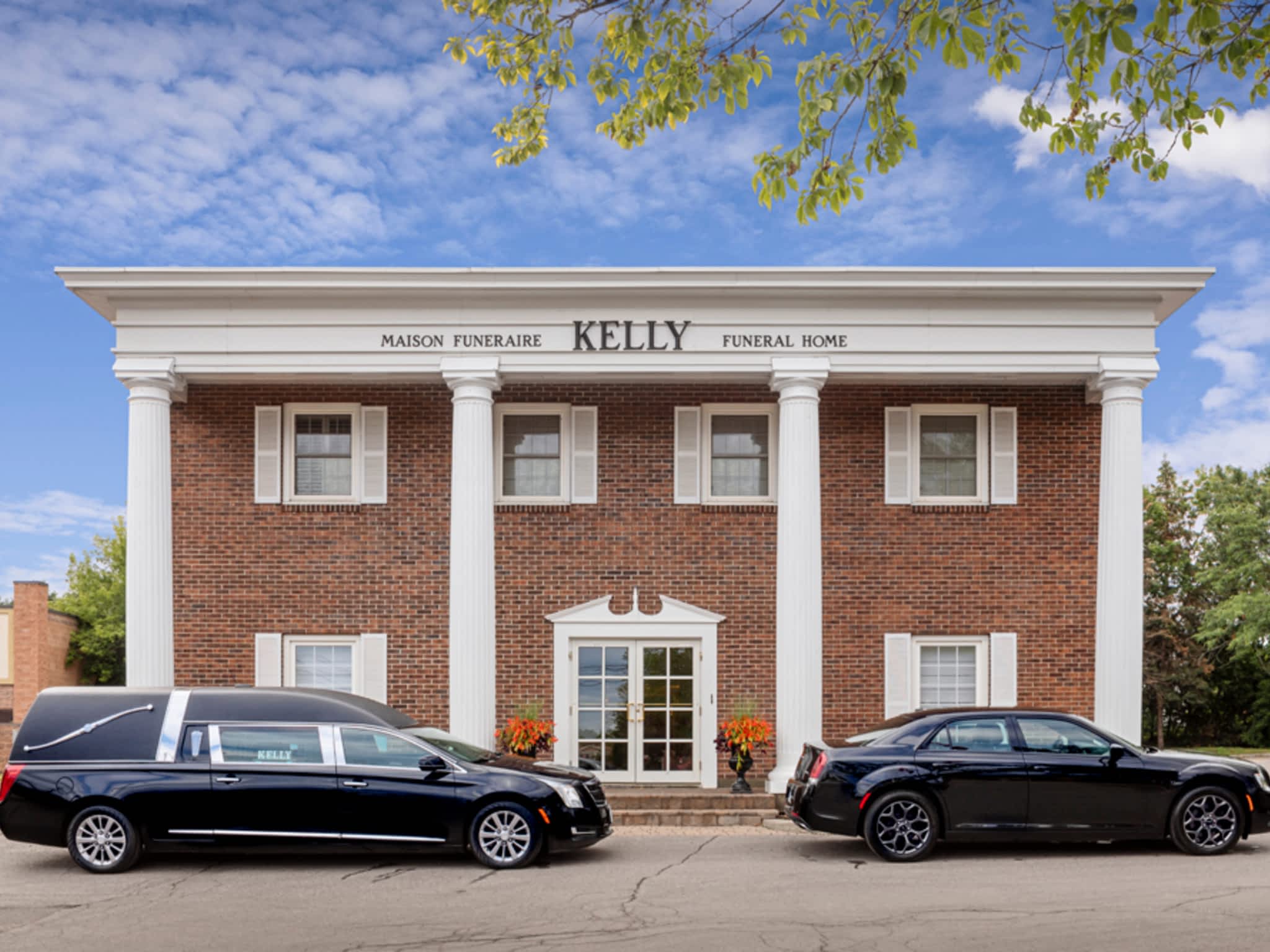 photo Kelly Funeral Home - Orleans Chapel
