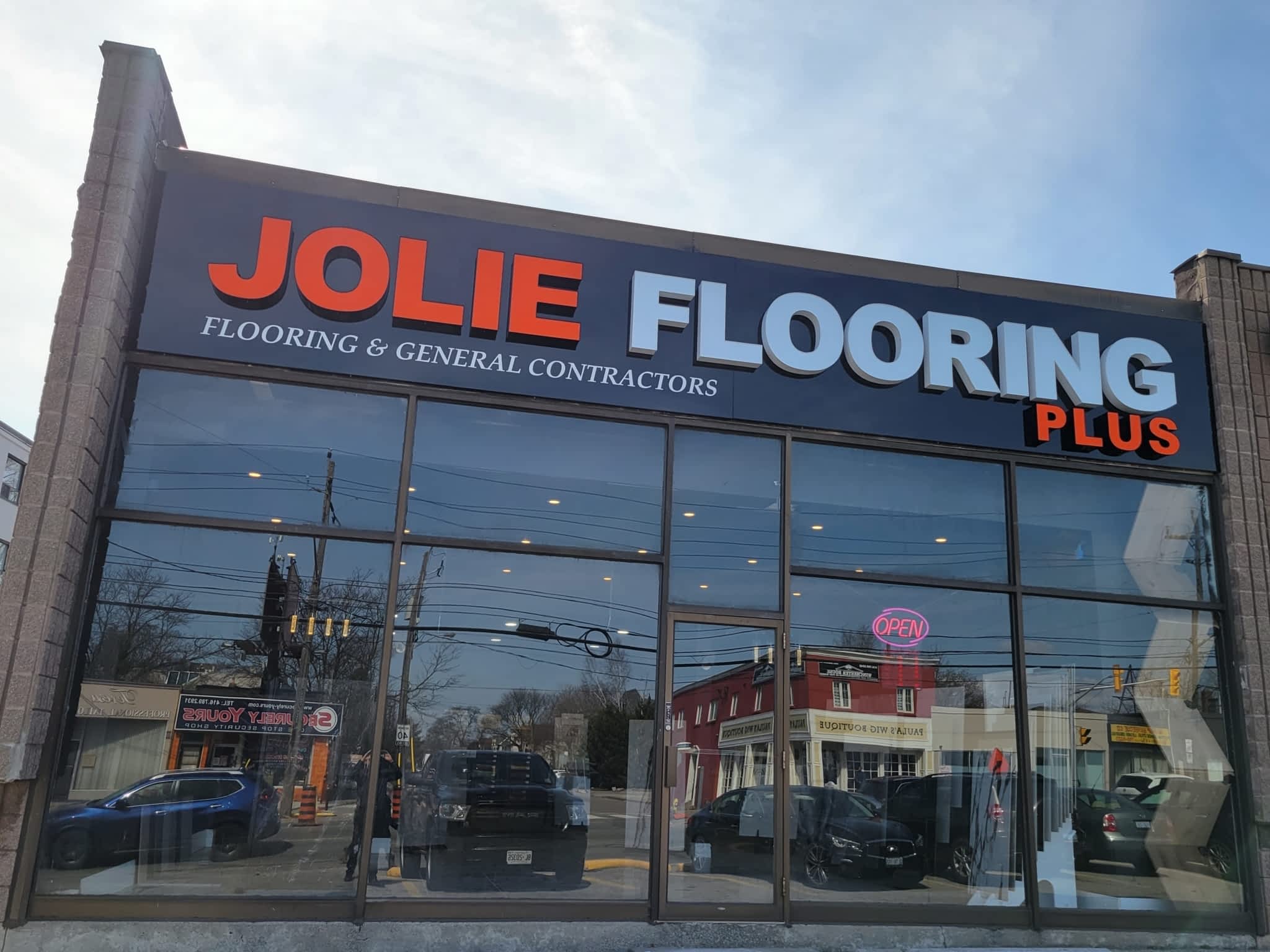 photo Jolie Flooring Plus