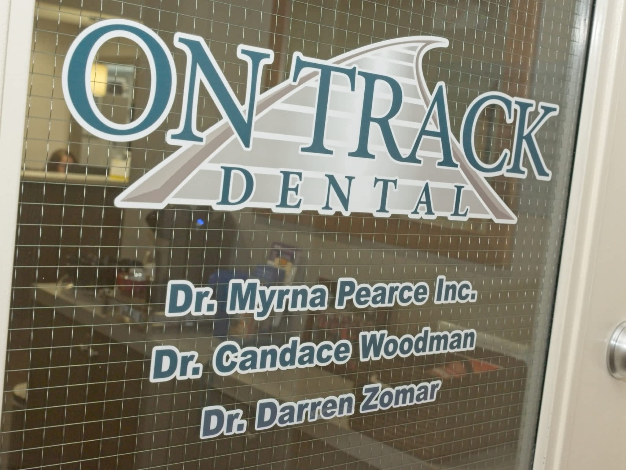 photo On Track Dental